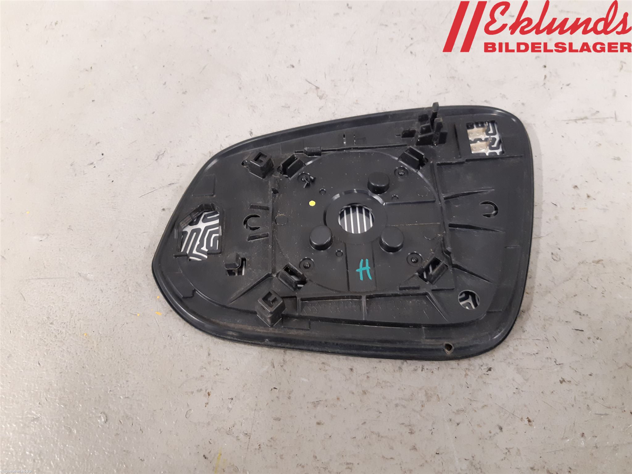 Toyota RAV4 13-18 Spegelglas Hö