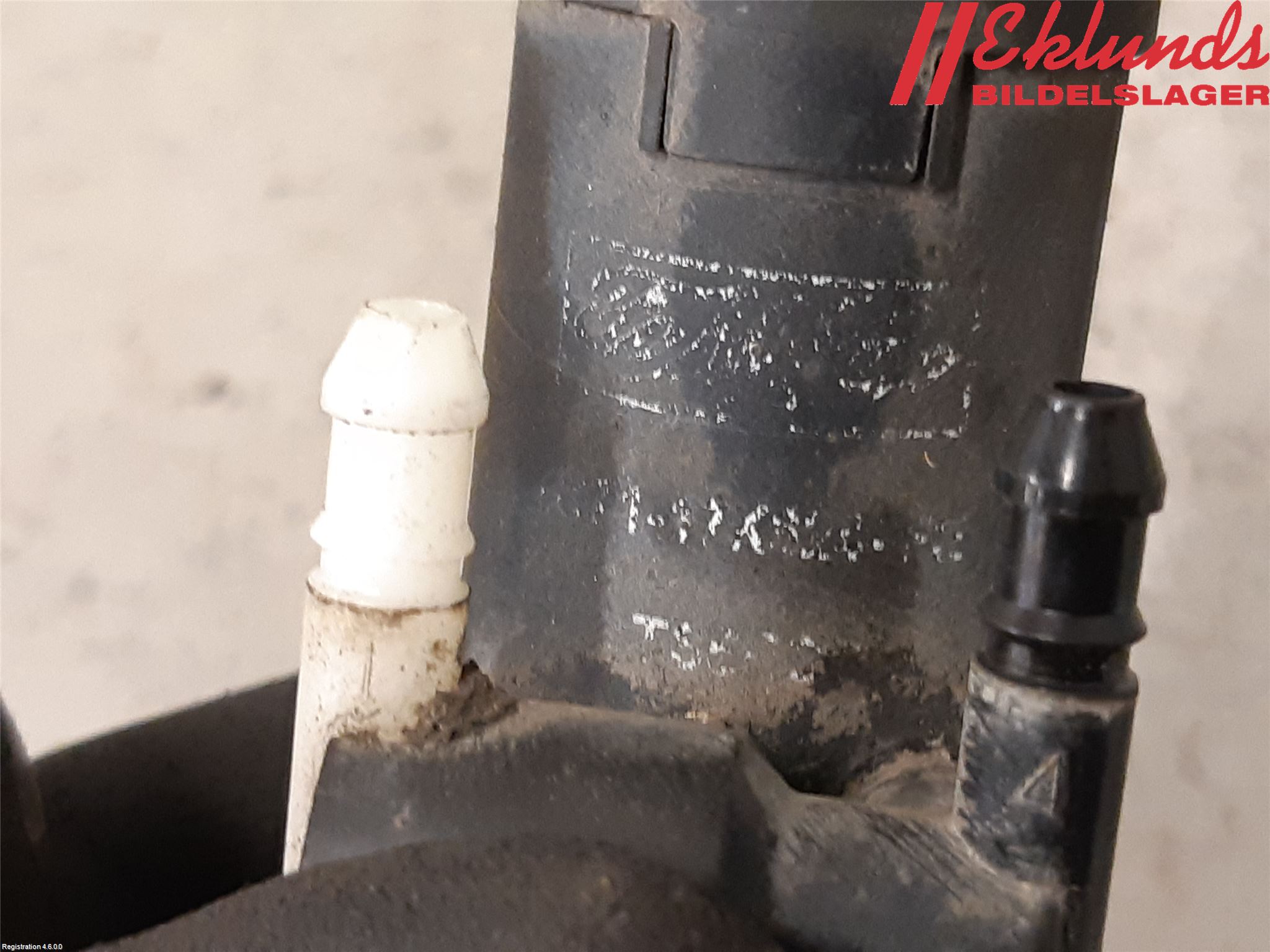 Volvo V70 05-08 Spolarpump Vindruta