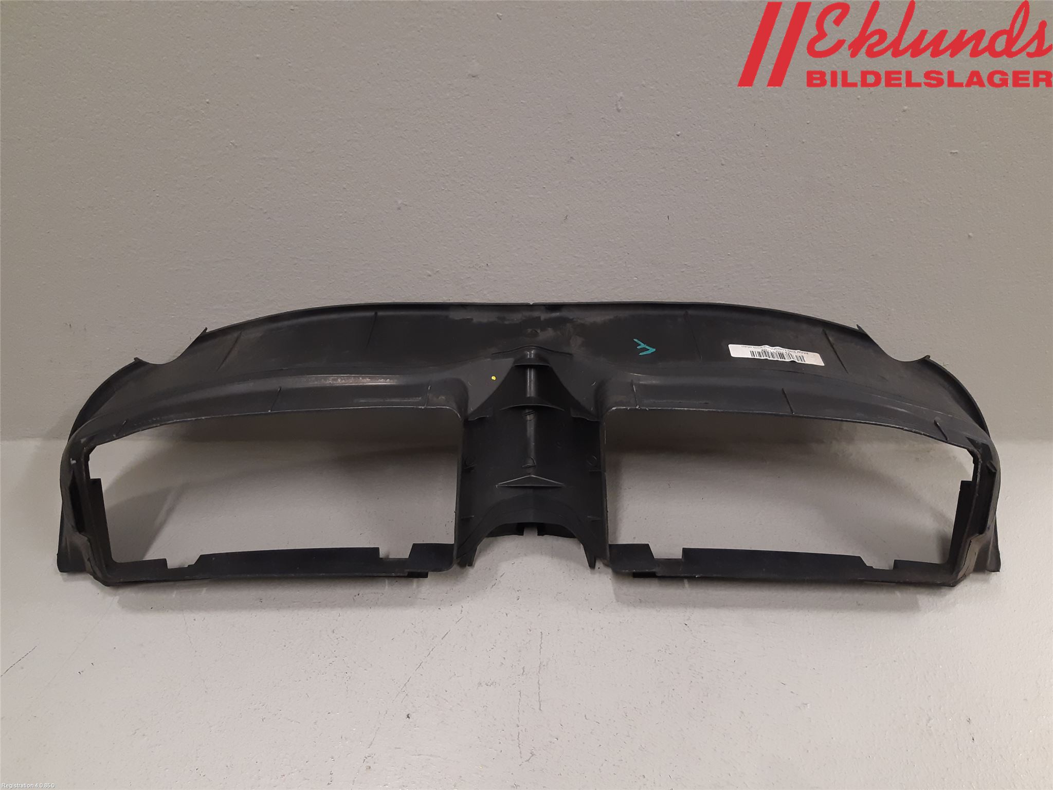 BMW 3 E90/91 SED/TOU 05-12 Deflektor Plåt-Plast Kylning
