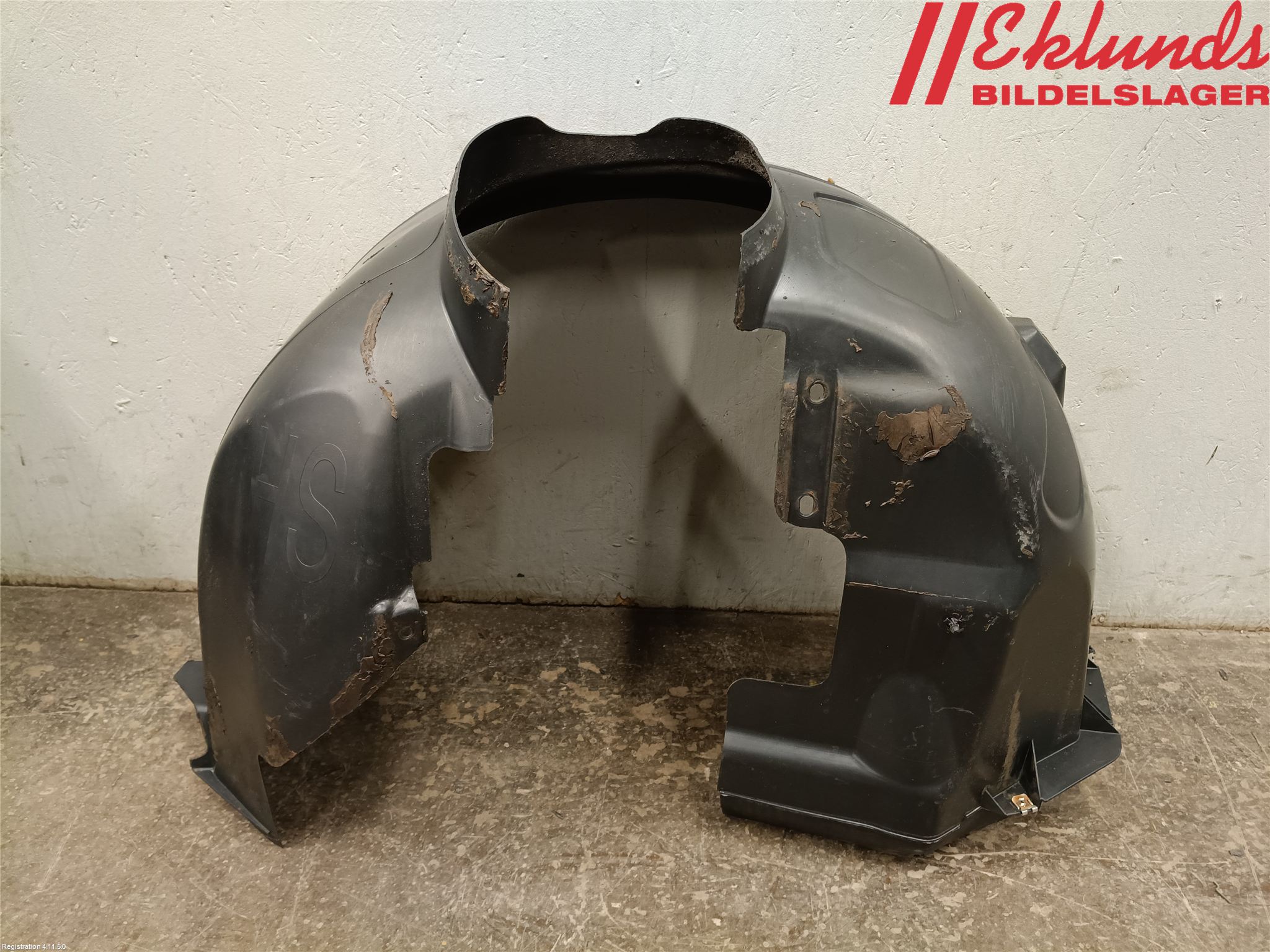 Ford FOCUS 11-14 Skärm Inner