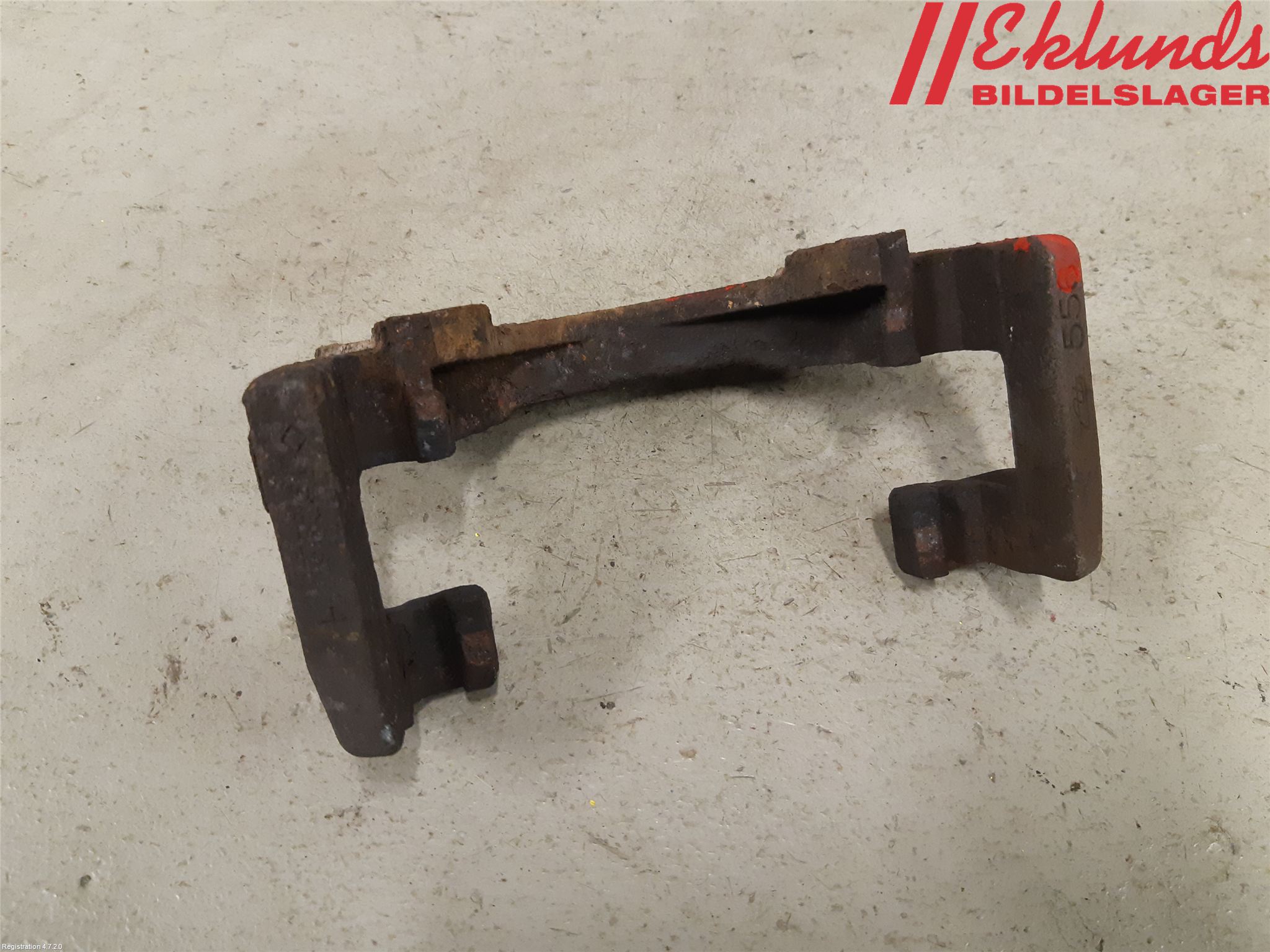 BMW 7 E65/66    00-08 Bromsokshållare