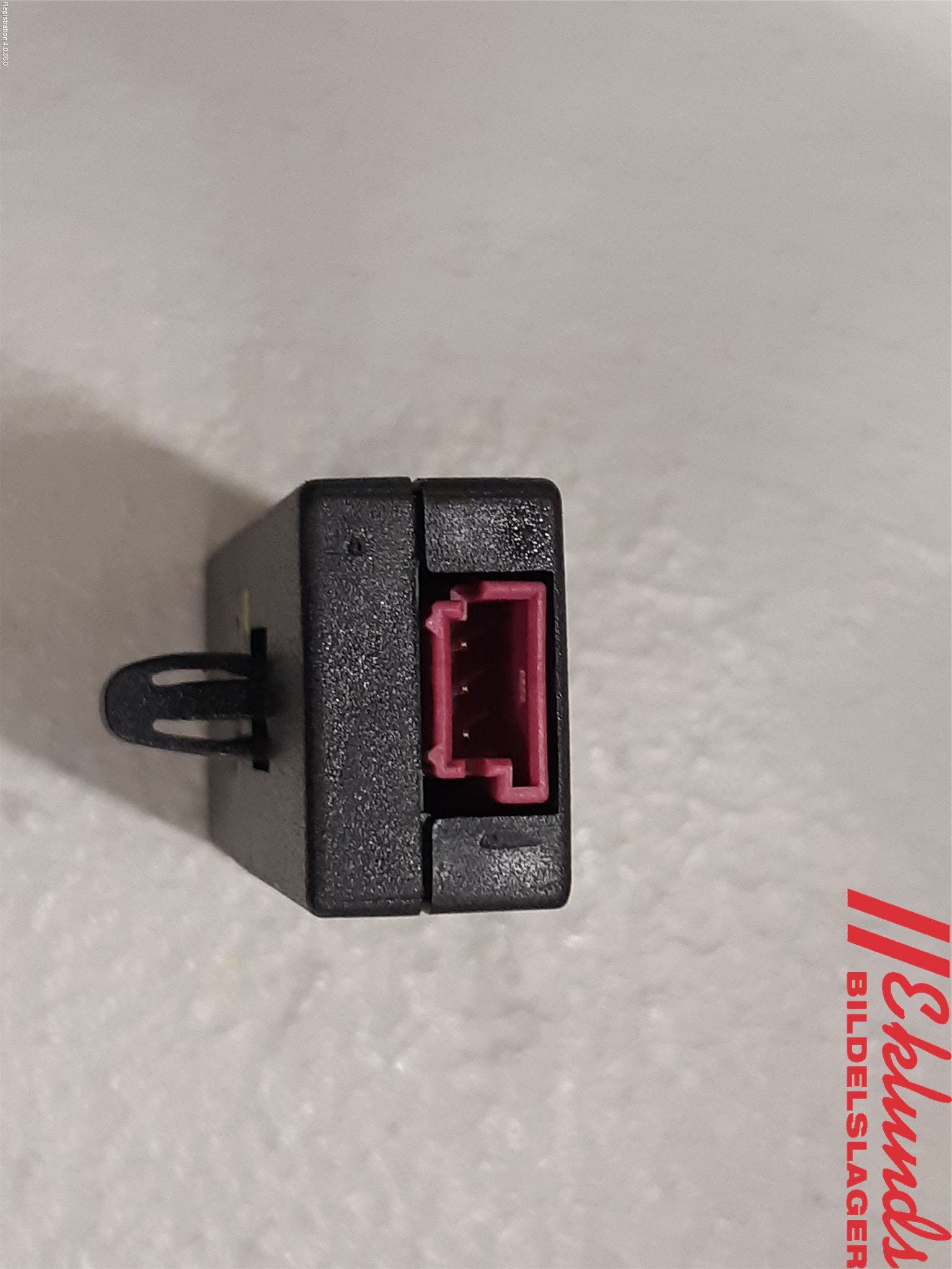 Volvo V60 11-13 Antennförstärkare