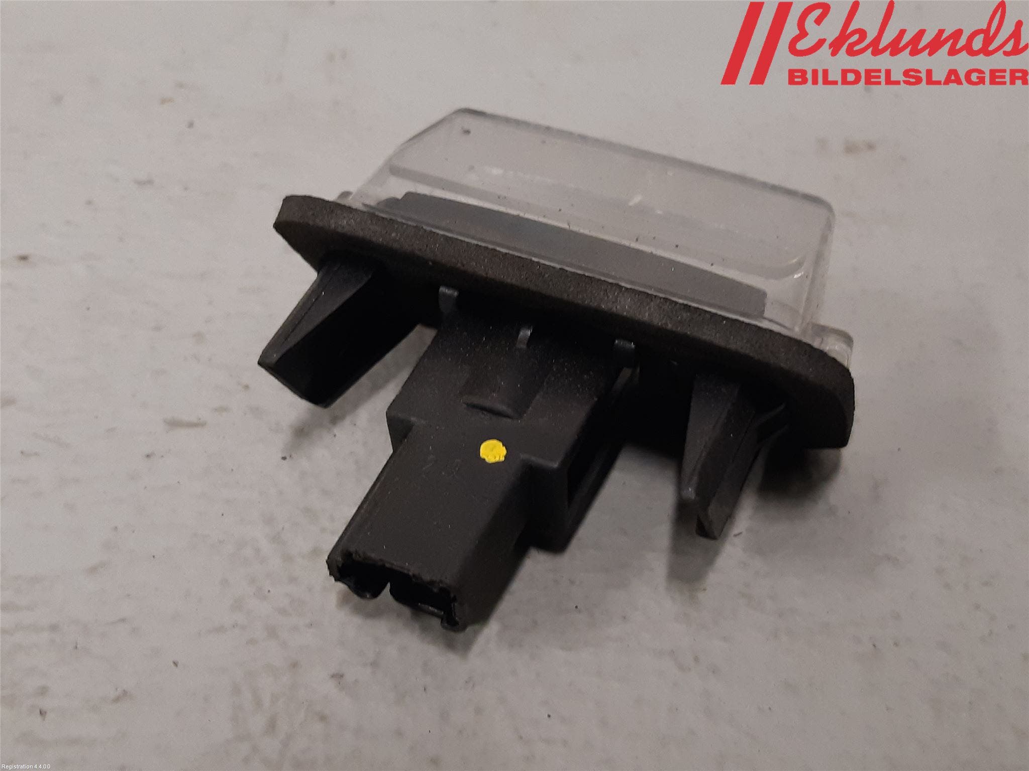 Toyota YARIS XP21 20- Skylt Belysning