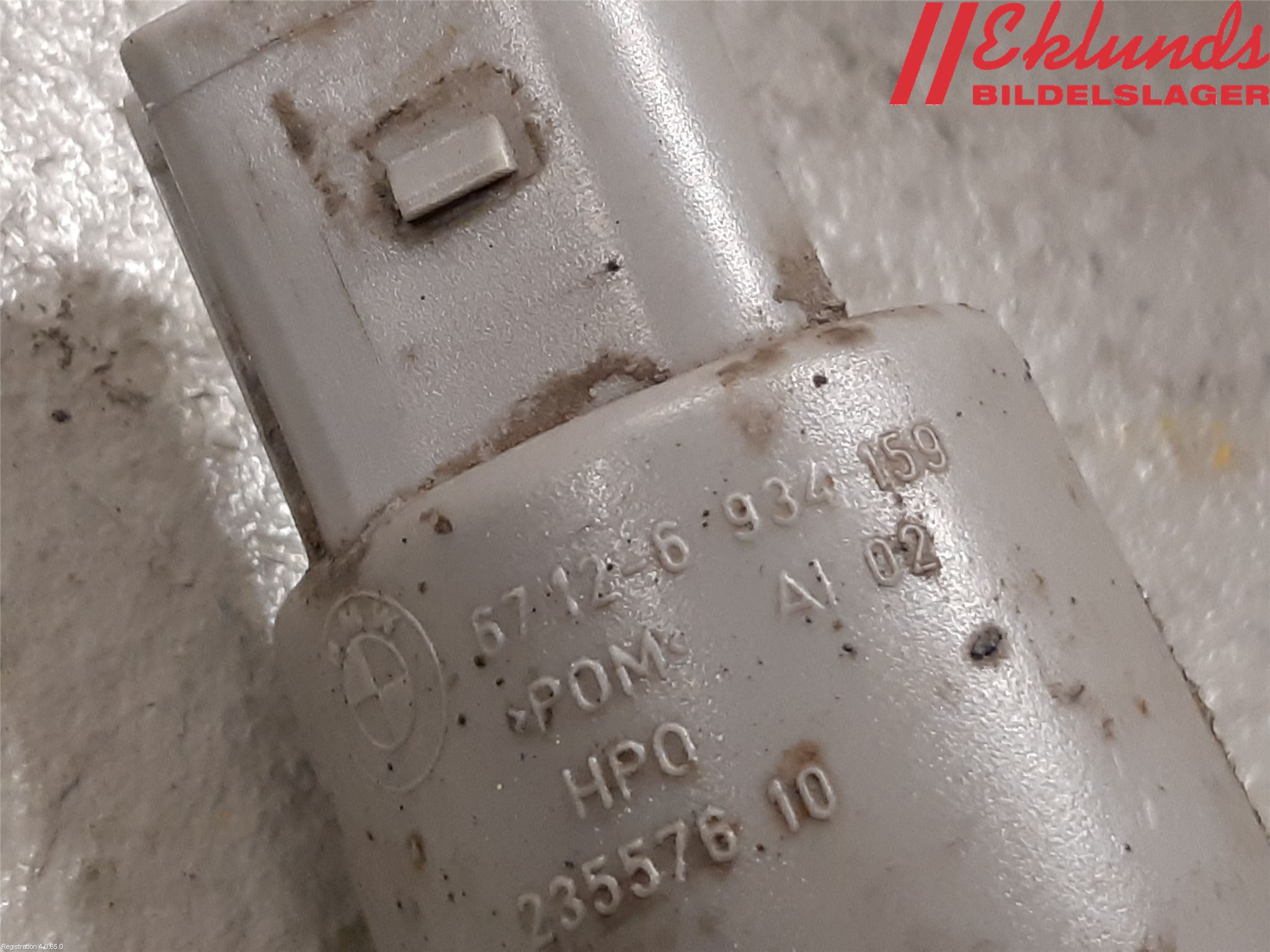 BMW 6 E63/64    02-10 Spolarpump Vindruta