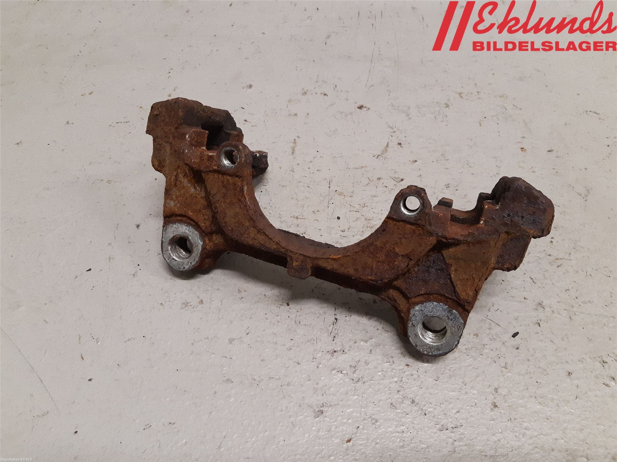 Skoda SUPERB 09-15 Bromsokshållare