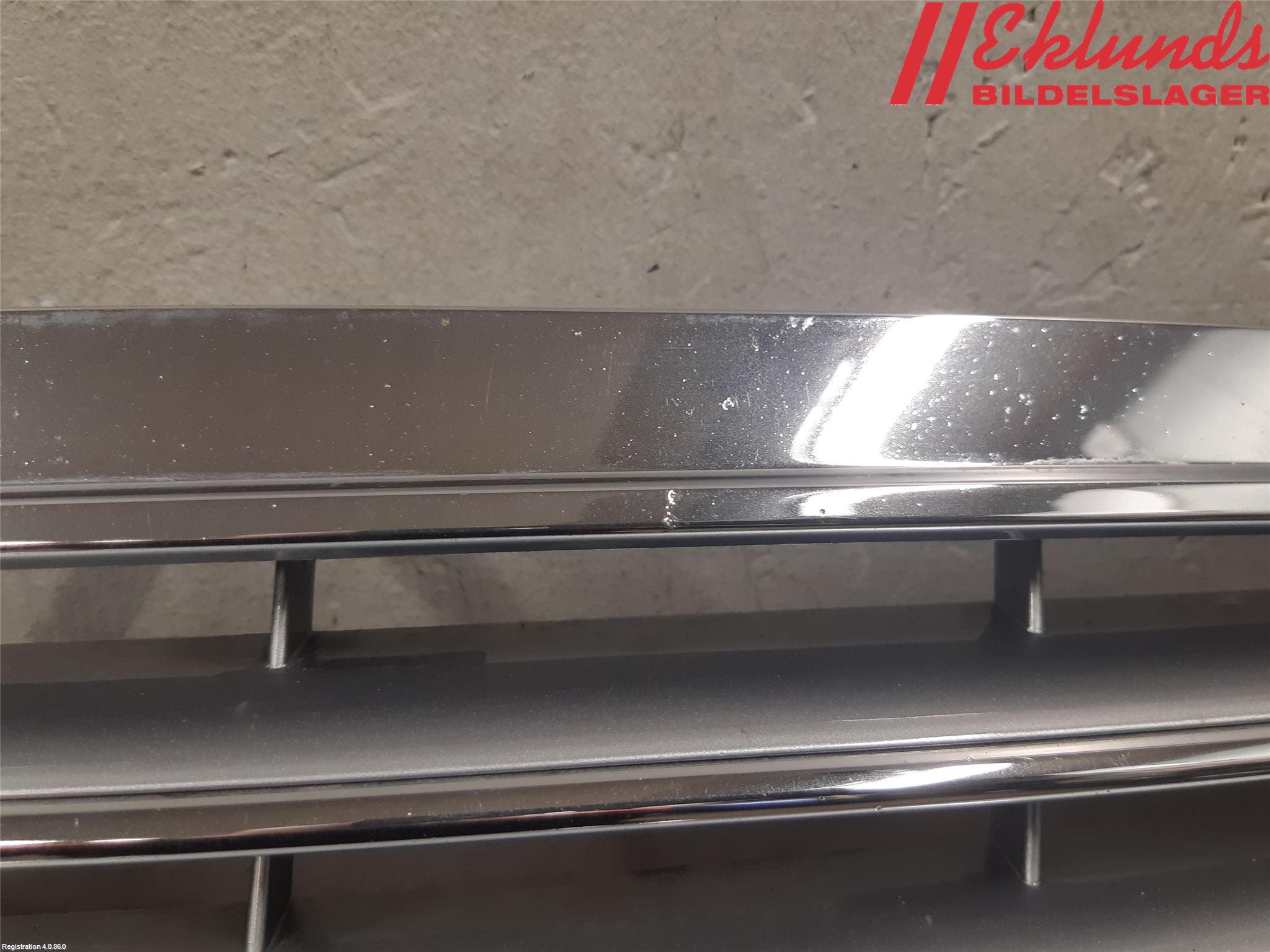 Mercedes-Benz MB C (203) 00-07 Grill Komp