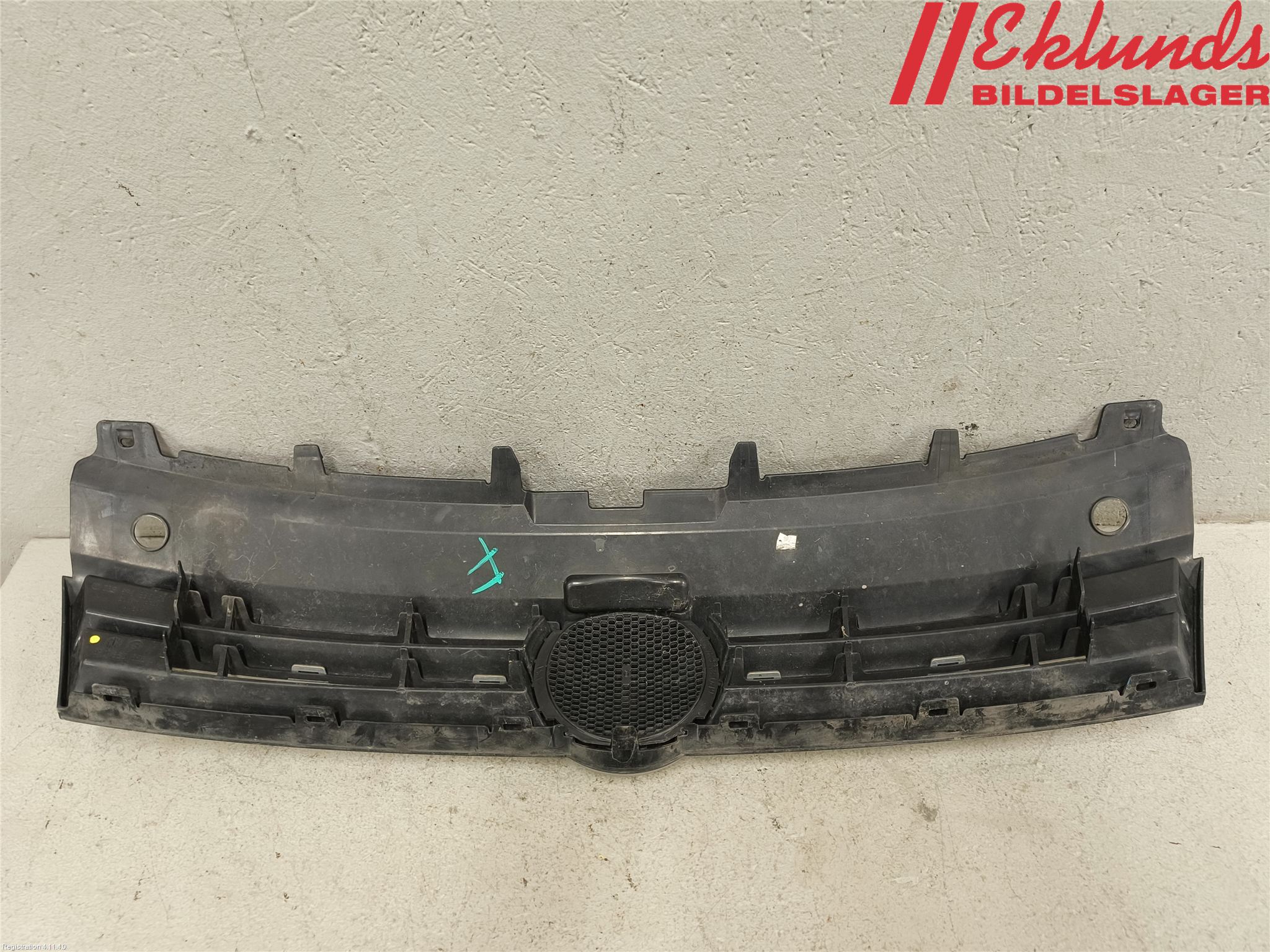 Volkswagen VW POLO 10-17 Grill Komp