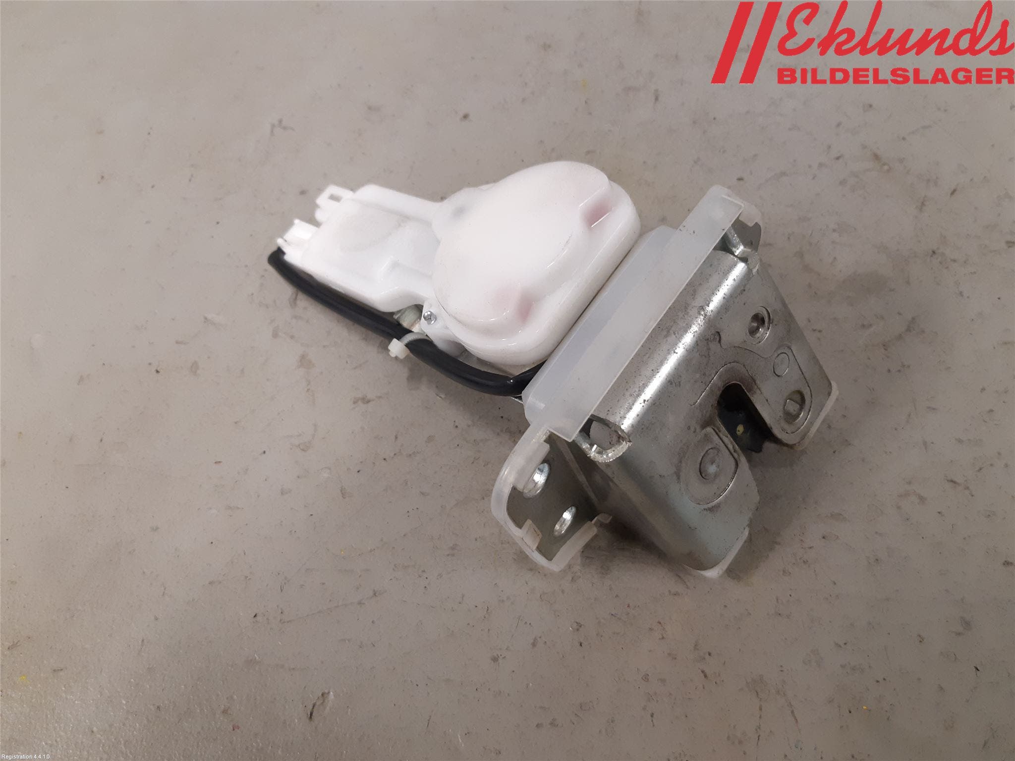 Suzuki SX4 10-13 Låskista Baklucka