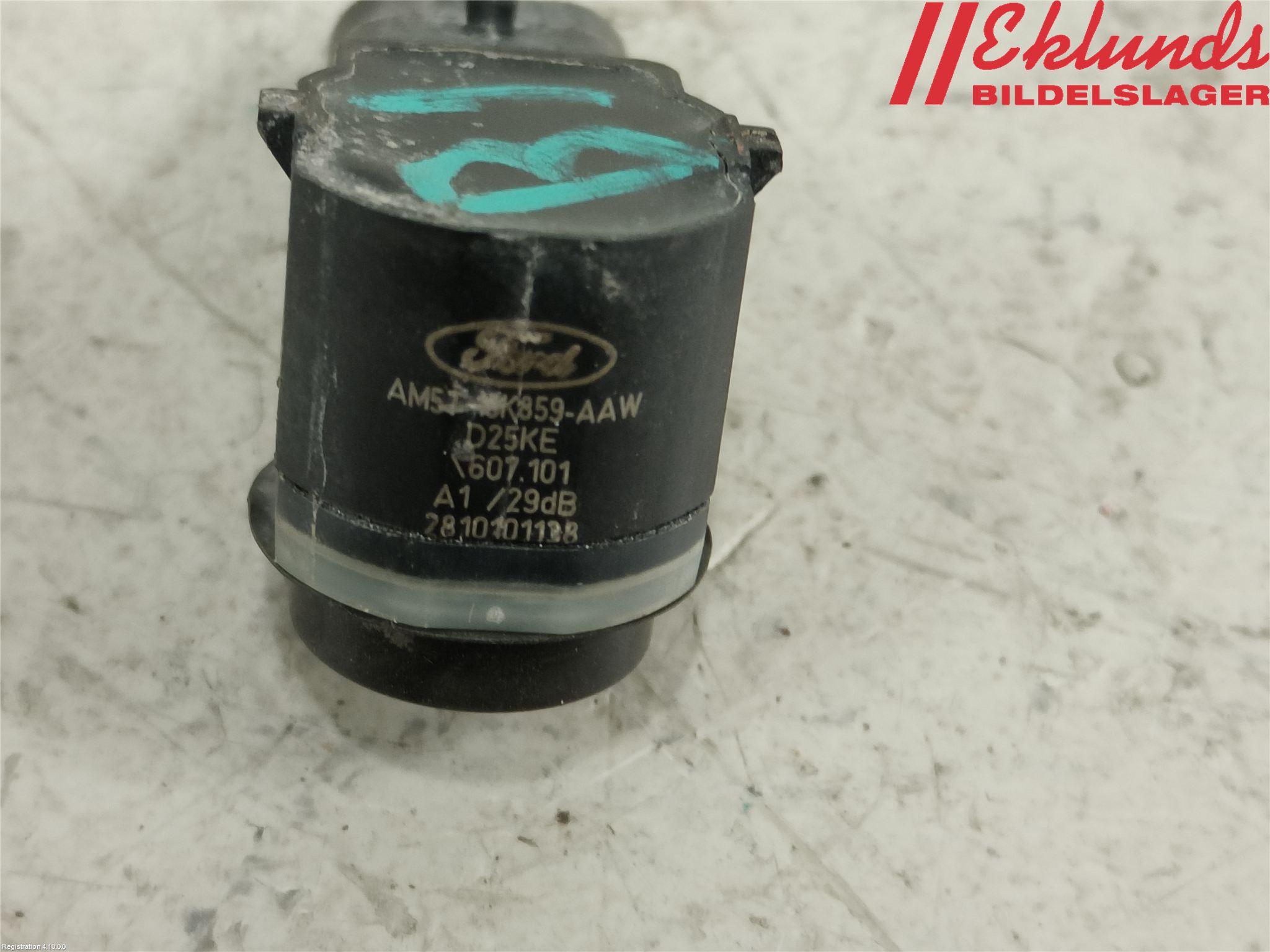 Ford KUGA 08-12 Parkeringshjälp Backsensor