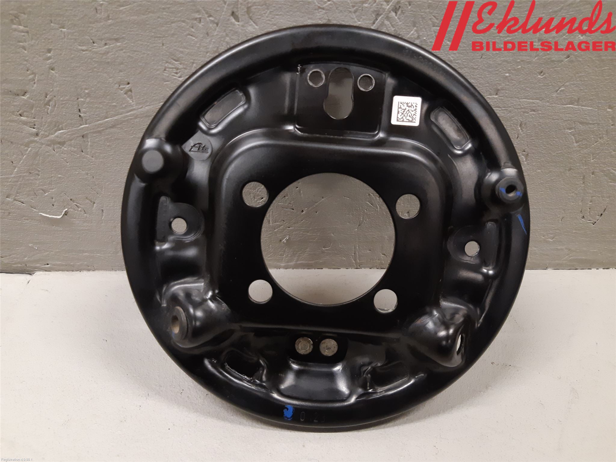 Toyota AYGO X AB70 22- Bromssköld Bak