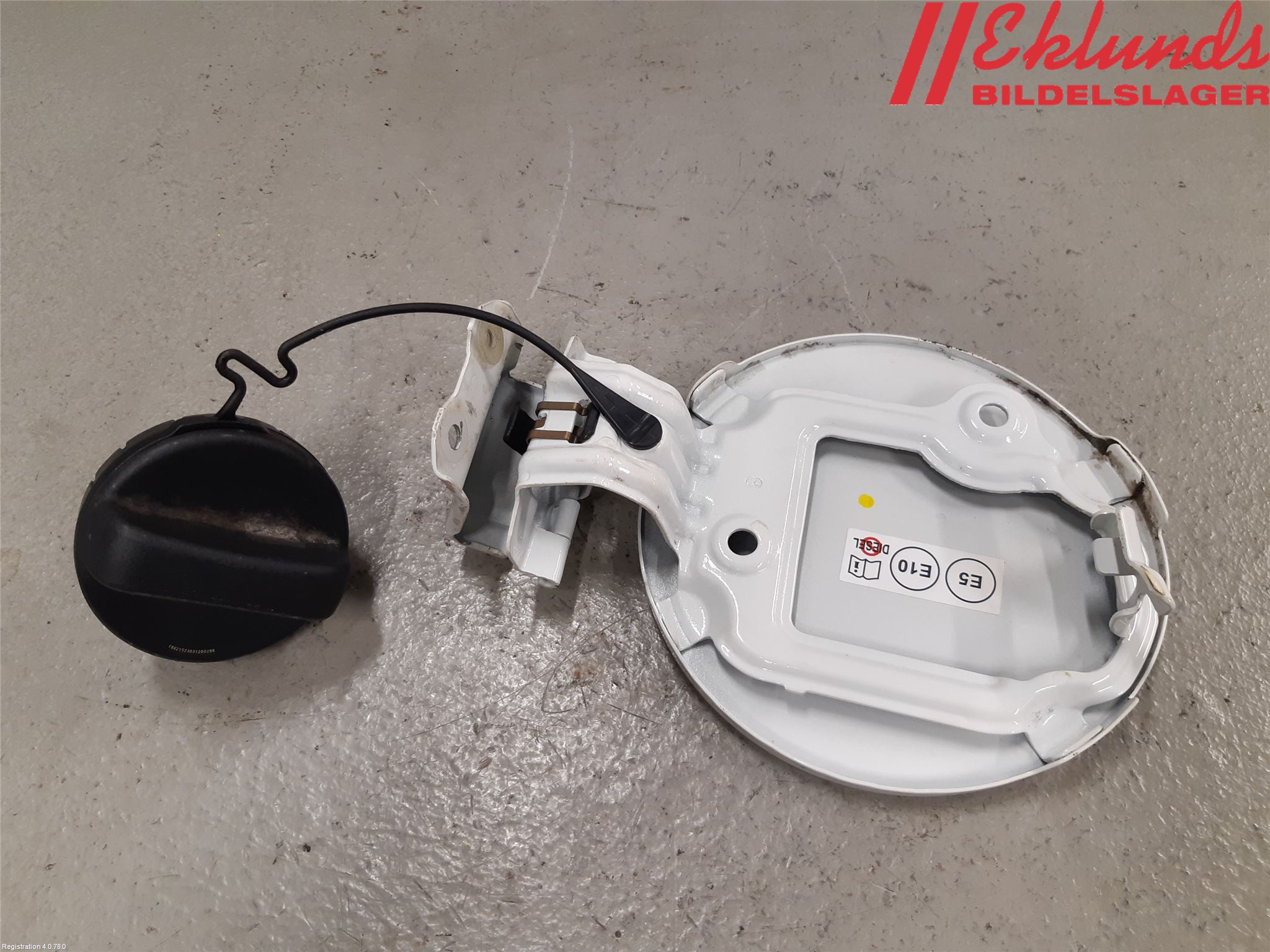 Toyota YARIS XP130 15-20 Tanklucka