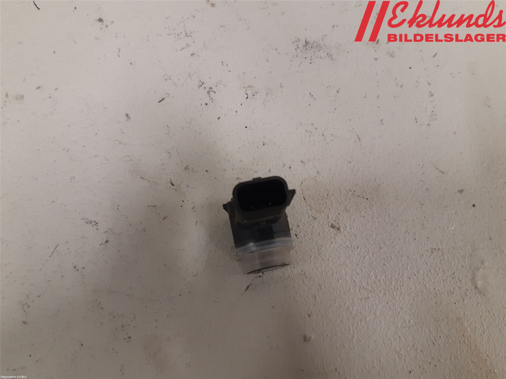 Nissan X-TRAIL 14-21 Parkeringshjälp Frontsensor