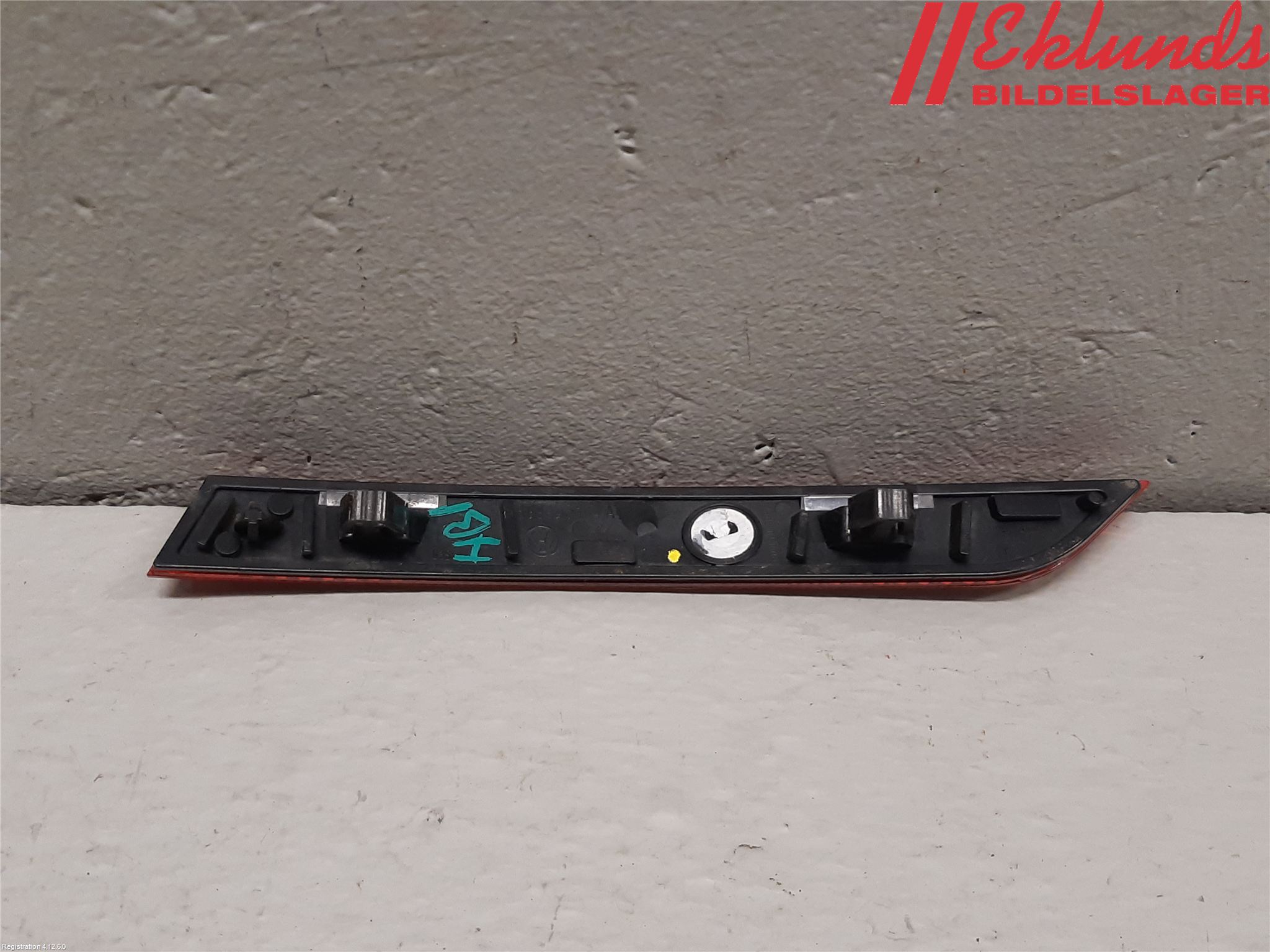 Volkswagen VW PASSAT 15-19 Dimljus/Reflex Bak