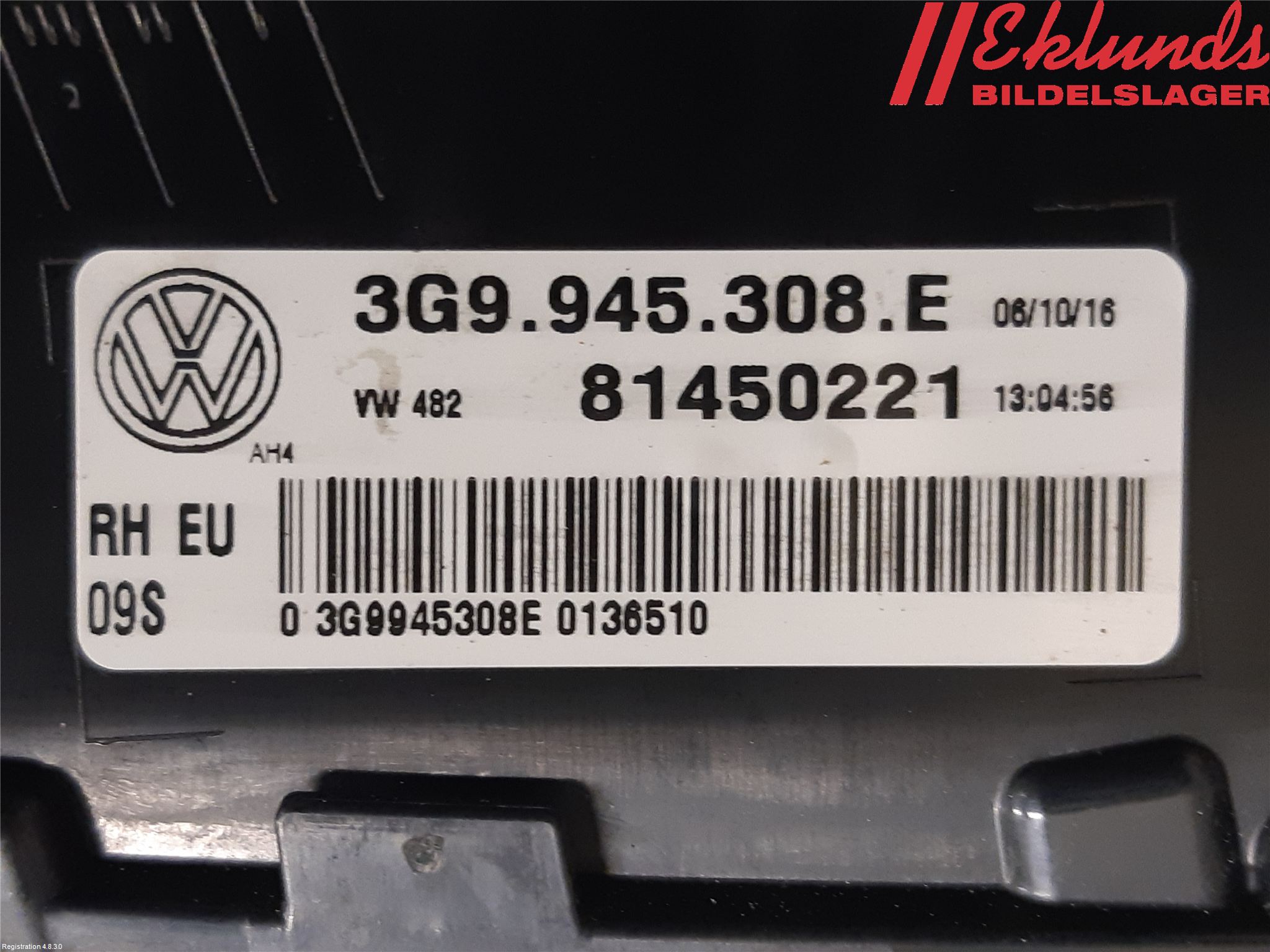 Volkswagen VW PASSAT 15-19 Bakljus Lucka Hö