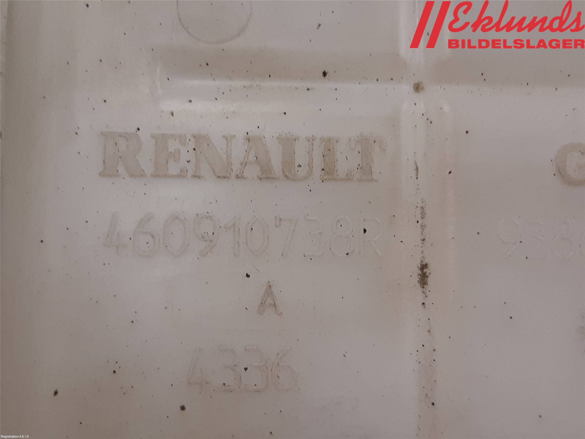 Renault TRAFIC/E-TECH 15- Bromsvätskebehållare