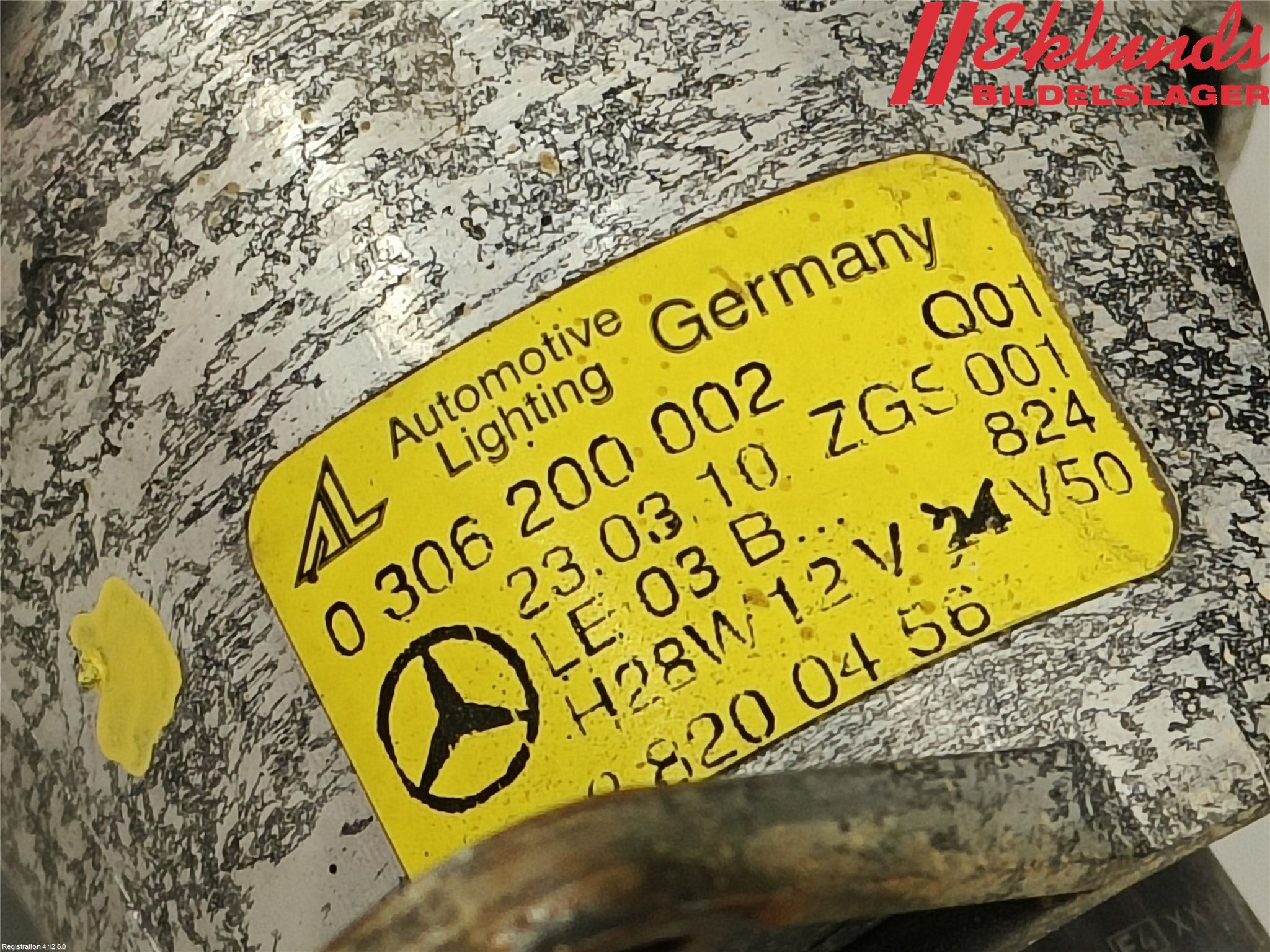 Mercedes-Benz MB E-KLASS (W212) 09-16 Positionsljus Fram Hö