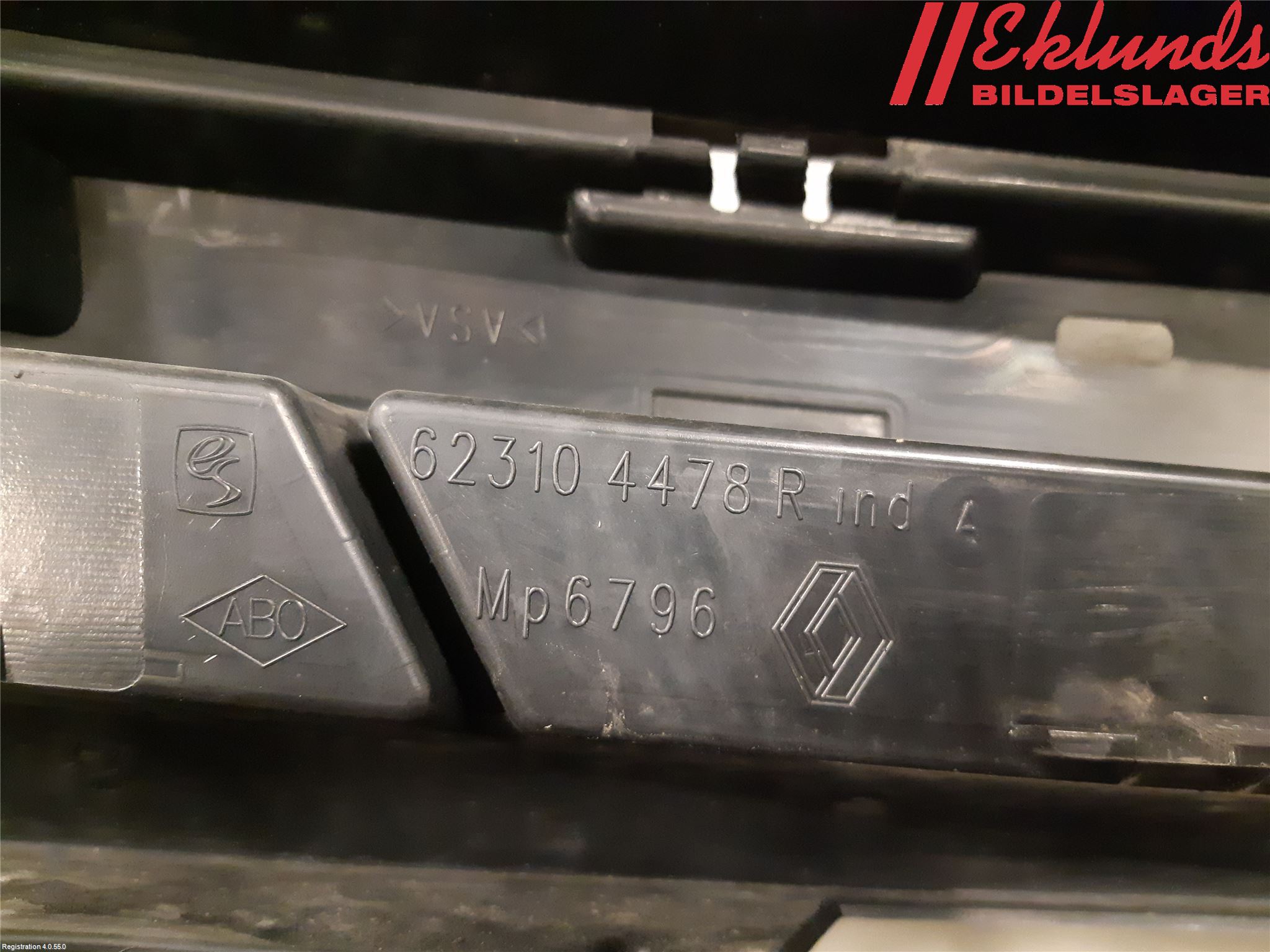 Dacia LODGY 12-18 Grill Komp