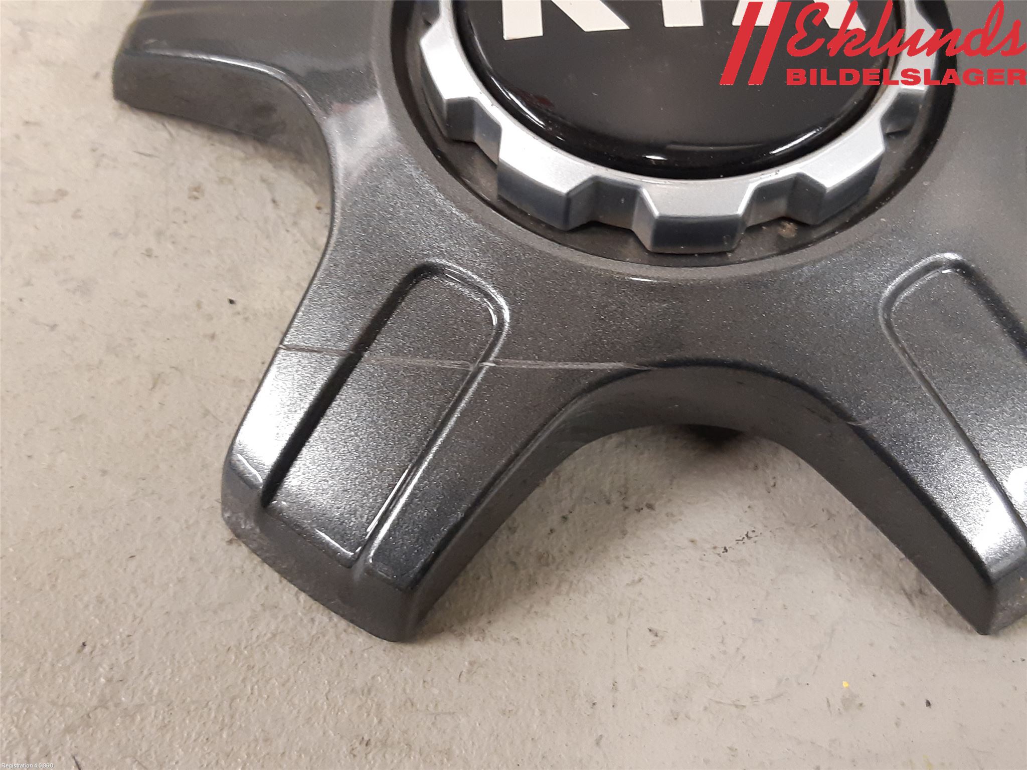 Kia STINGER 18- Navkapsel