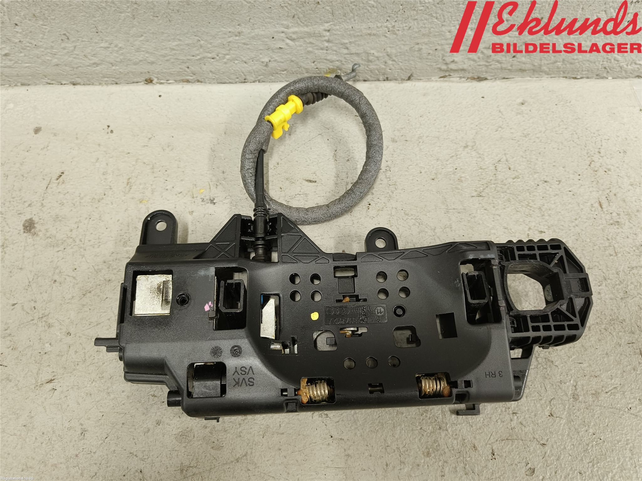 Audi A4/S4 B9 20- Dörrhandtag Yttre Hö