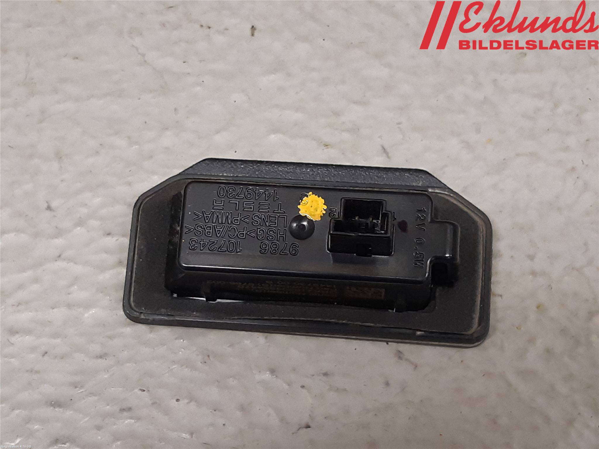 Tesla MODEL 3 17- Skylt Belysning