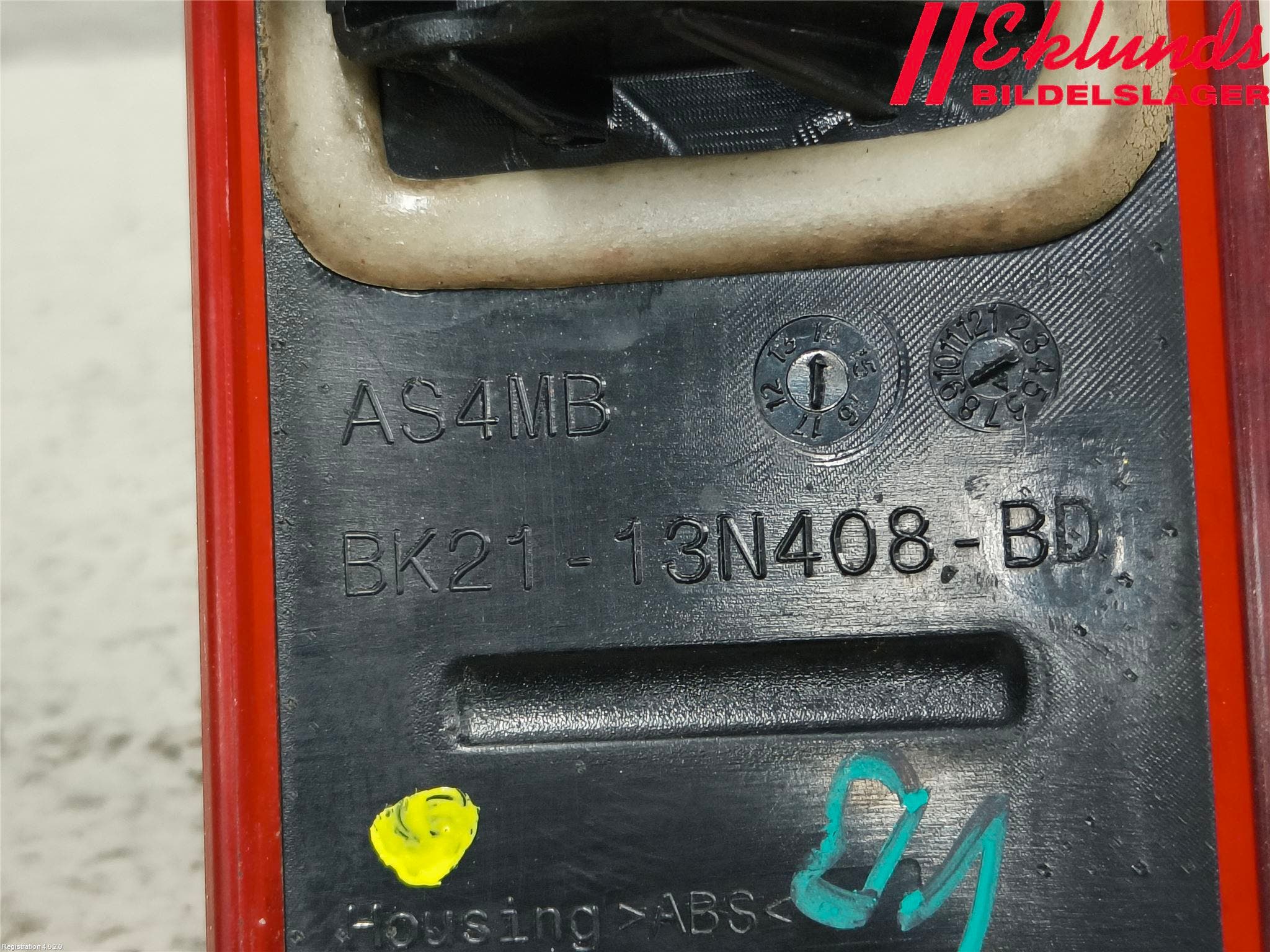 Ford TRANSIT/TOURNEO CUSTOM 13-24 Bromsljus Bakruta