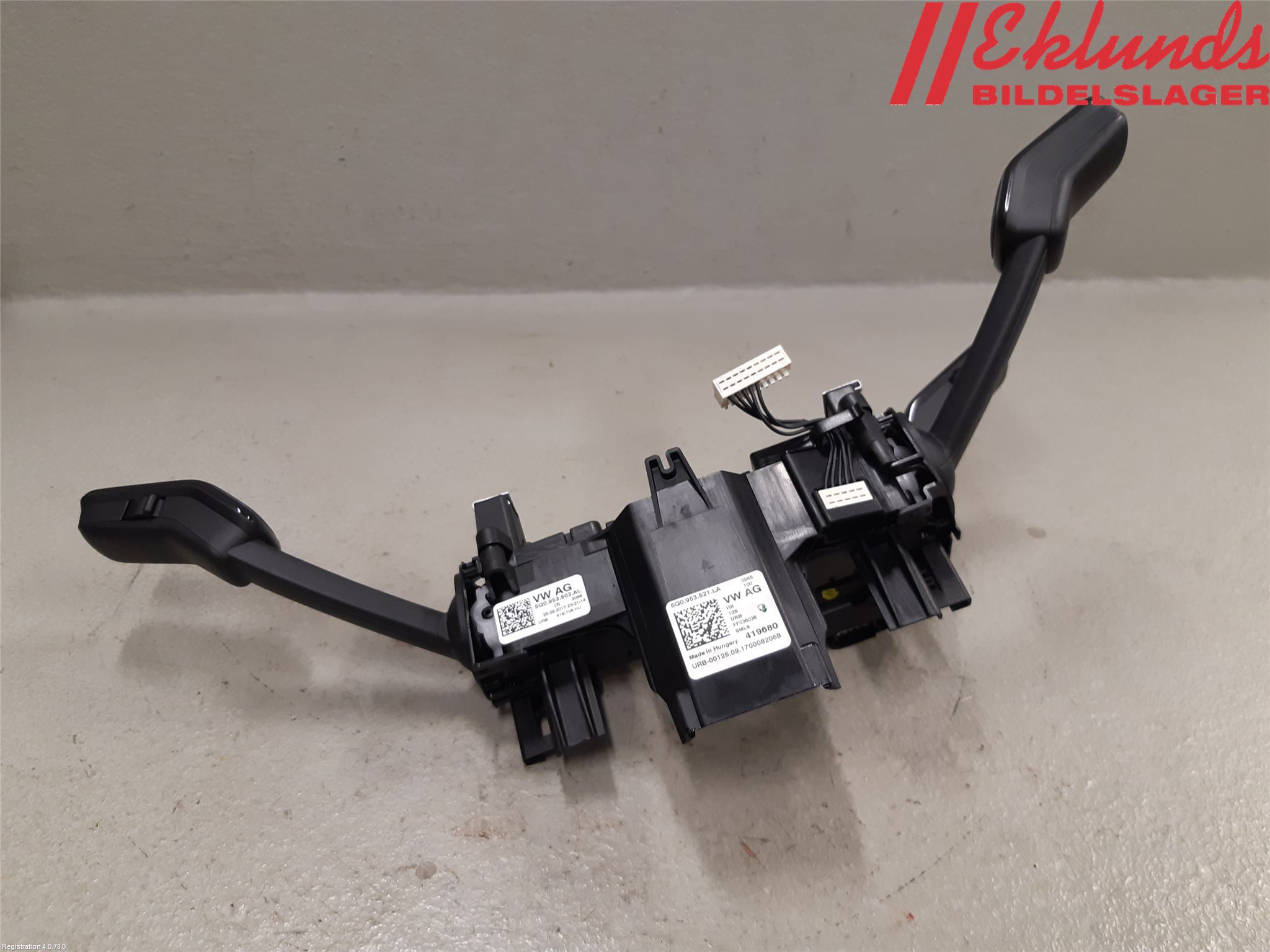 Skoda OCTAVIA (5E) 13-20 Spakcentral