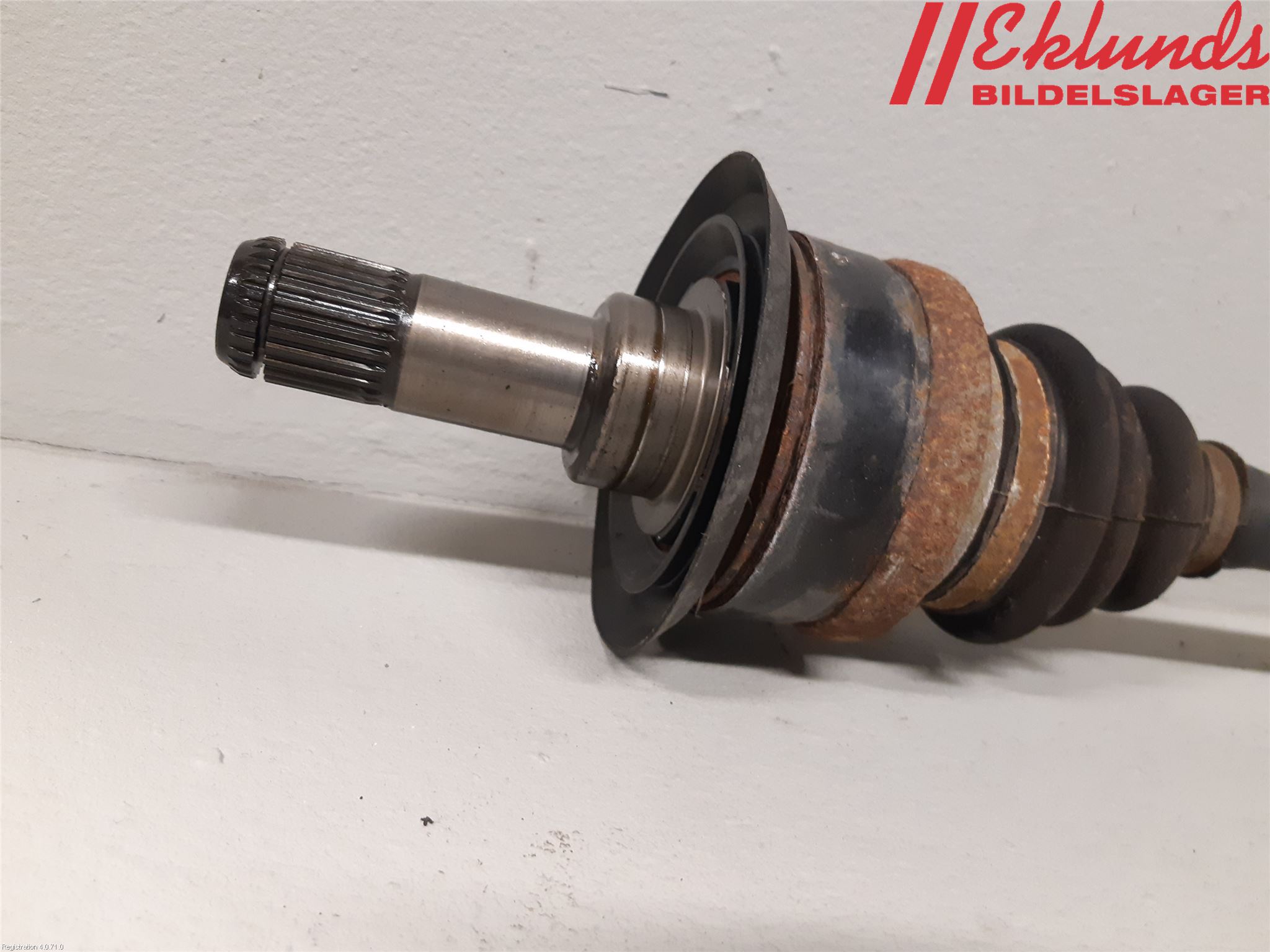 BMW 3 F30/F31/F80 12-19 Drivaxel Bak Höger