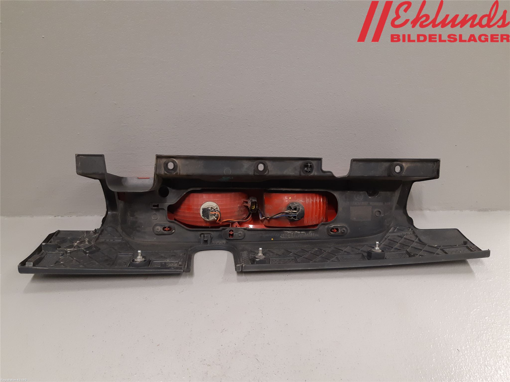 Opel VIVARO 01-14 Bakljus Vänster