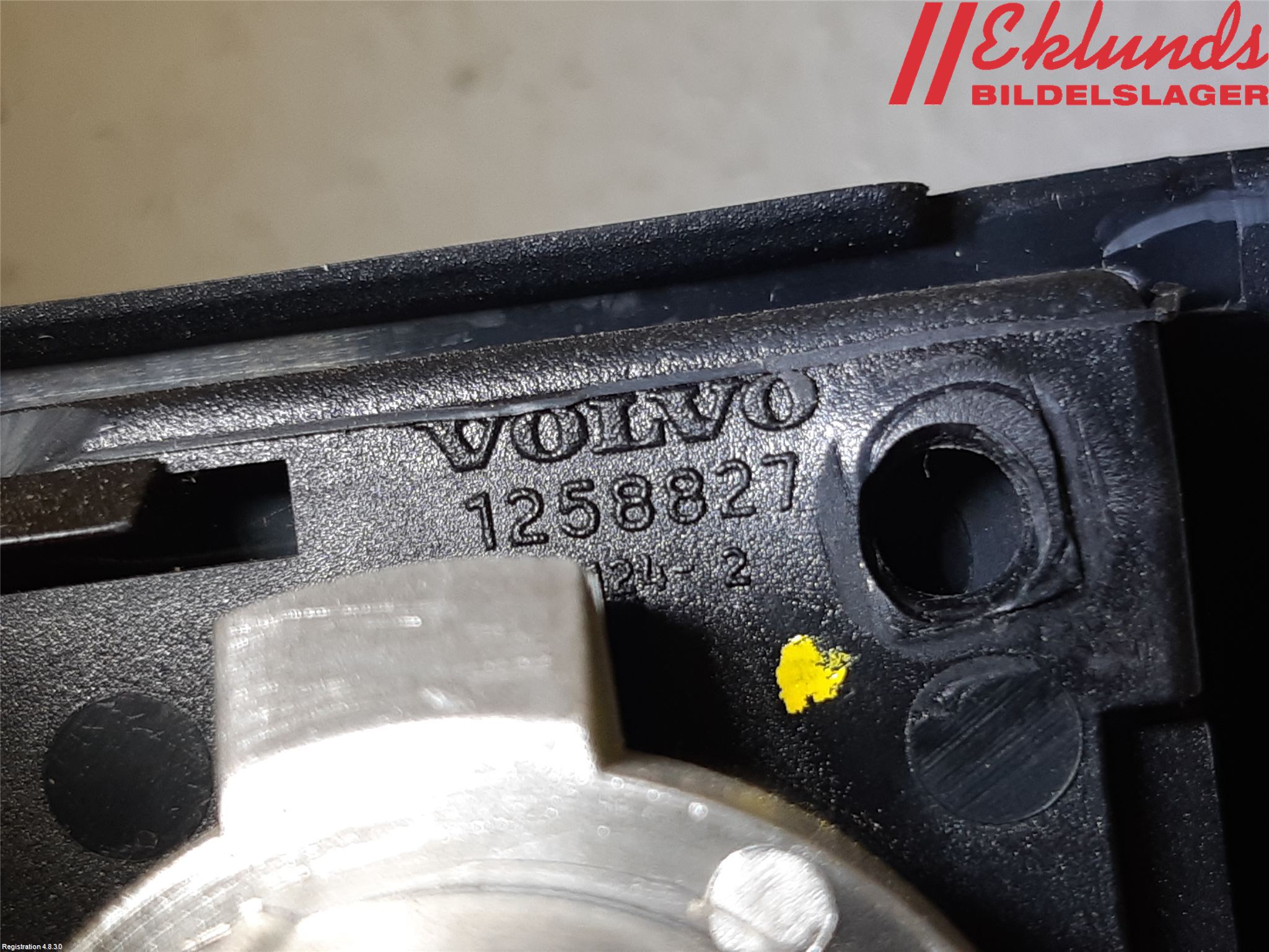 Volvo 740 84-87 Instrumentbräda Förvaringsfack