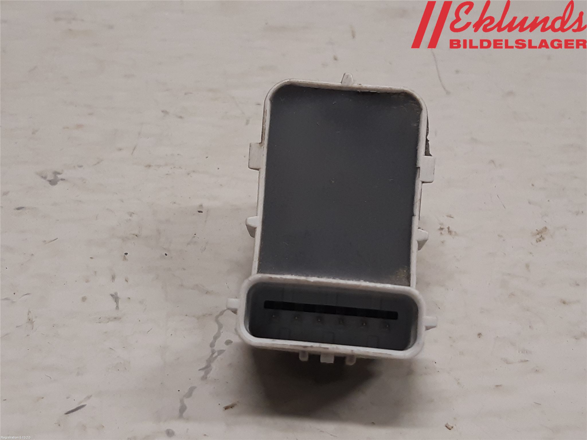 Hyundai i20 PB 09-14 Parkeringshjälp Backsensor