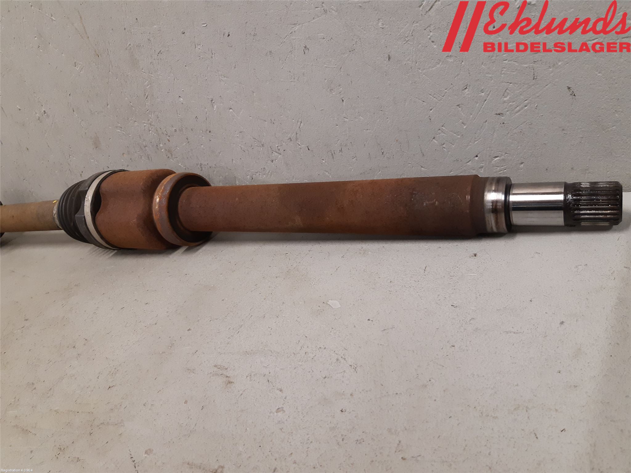 Ford TRANSIT/TOURNEO CONNECT 13-22 Drivaxel Fram Höger