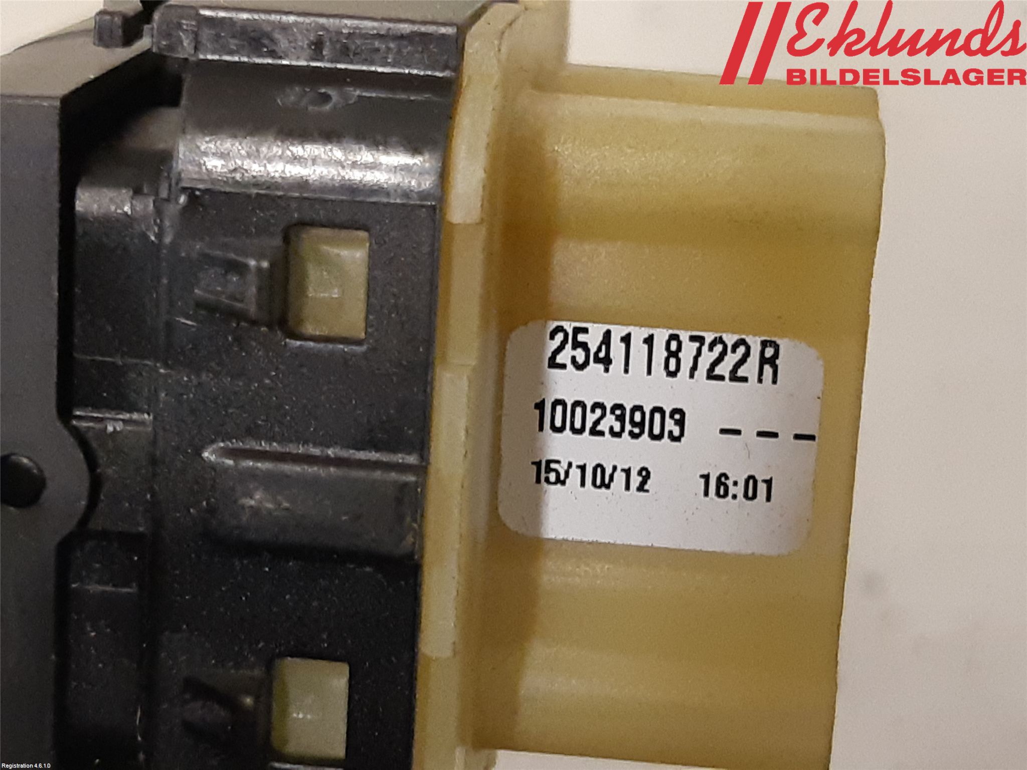 Renault CLIO IV 12-16 Strömställare Elhiss