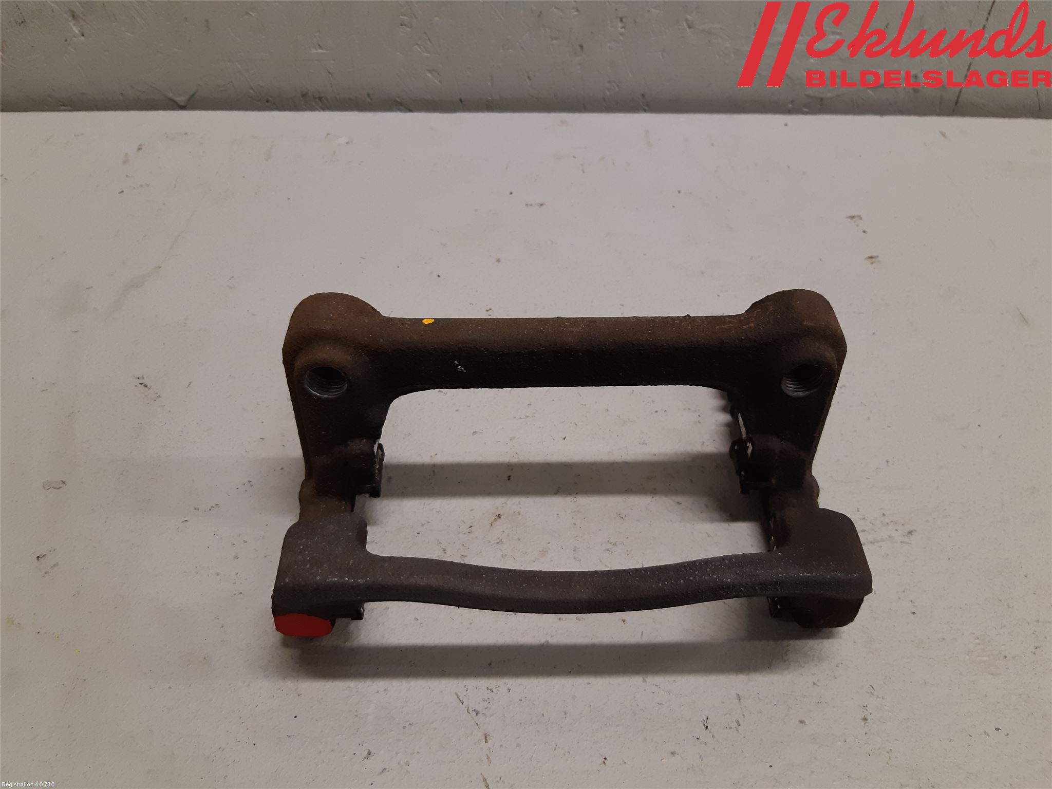 Volkswagen VW AMAROK 2H 10-22 Bromsokshållare