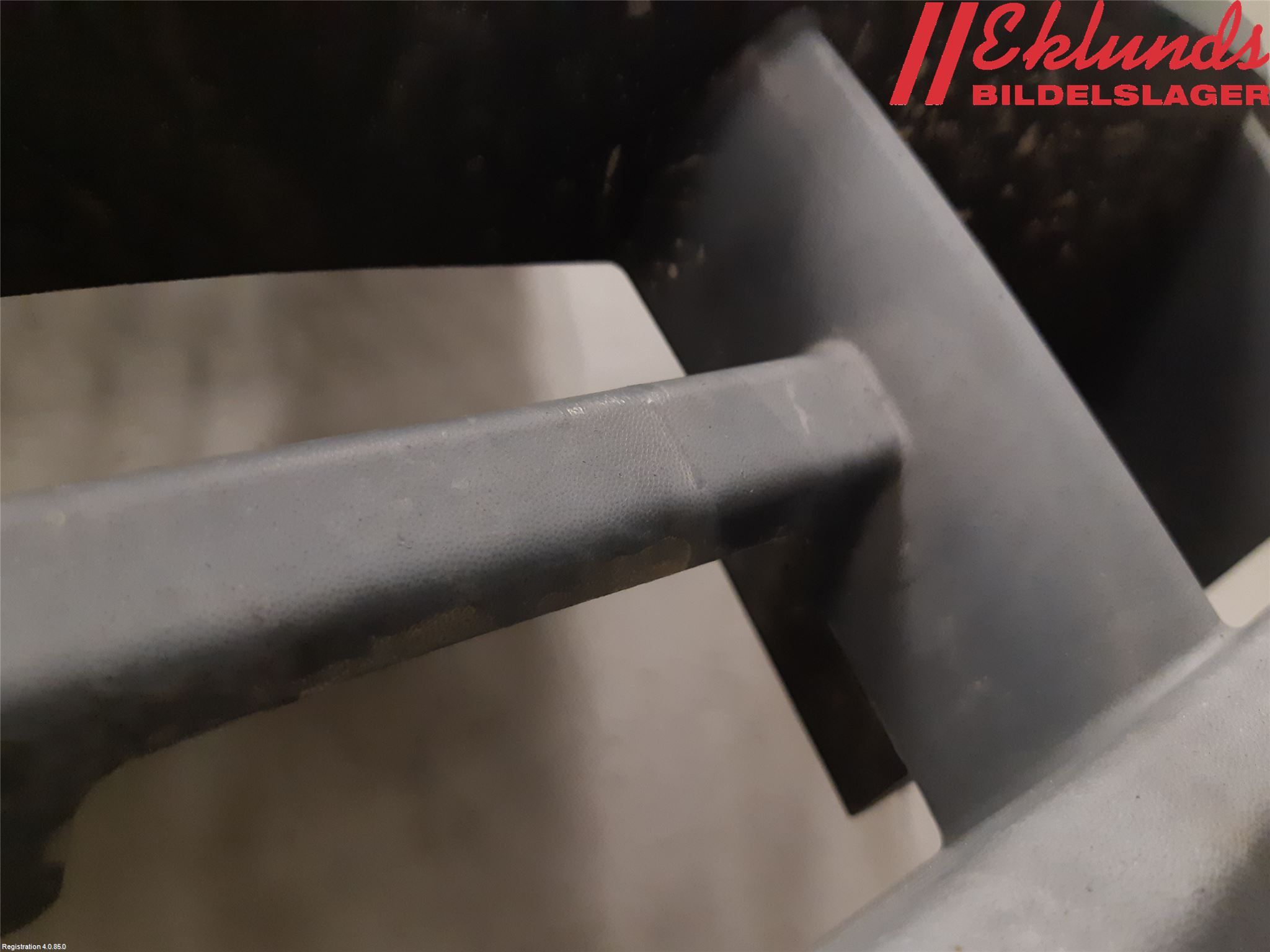 Ford TRANSIT    06-13 Grill Komp