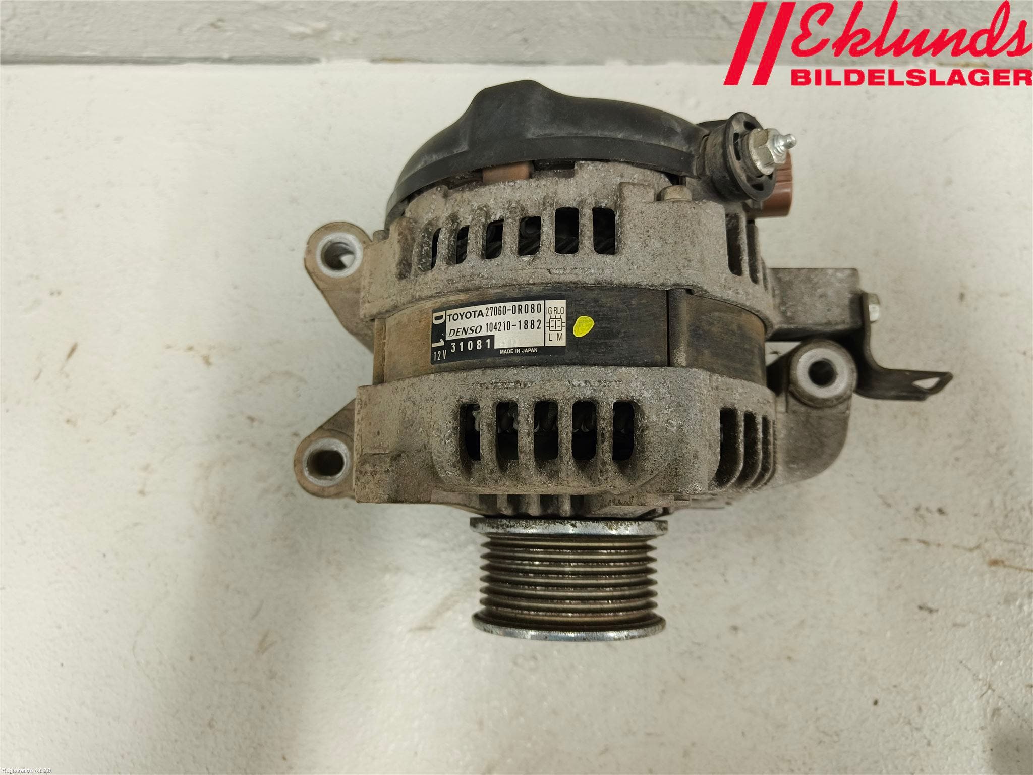 Toyota AVENSIS 09-15 Generator