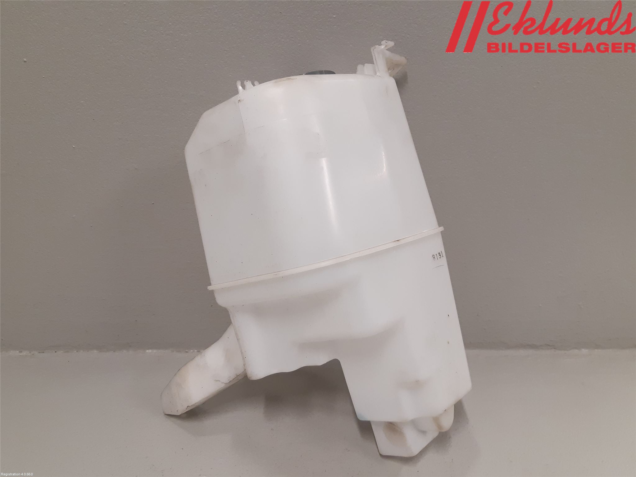 Nissan NV200/NV200 COMBI Spolartank Vindruta