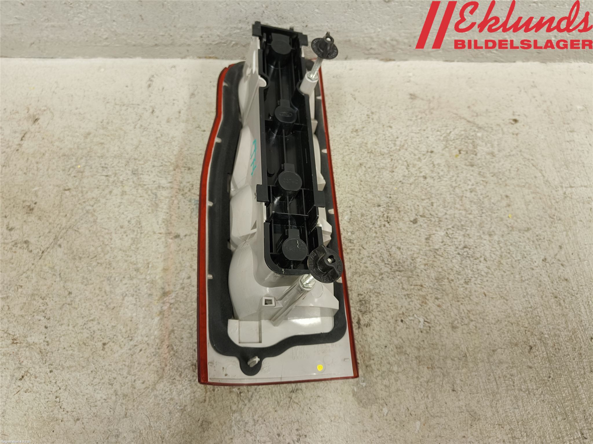 Ford TRANSIT    06-13 Bakljus Höger