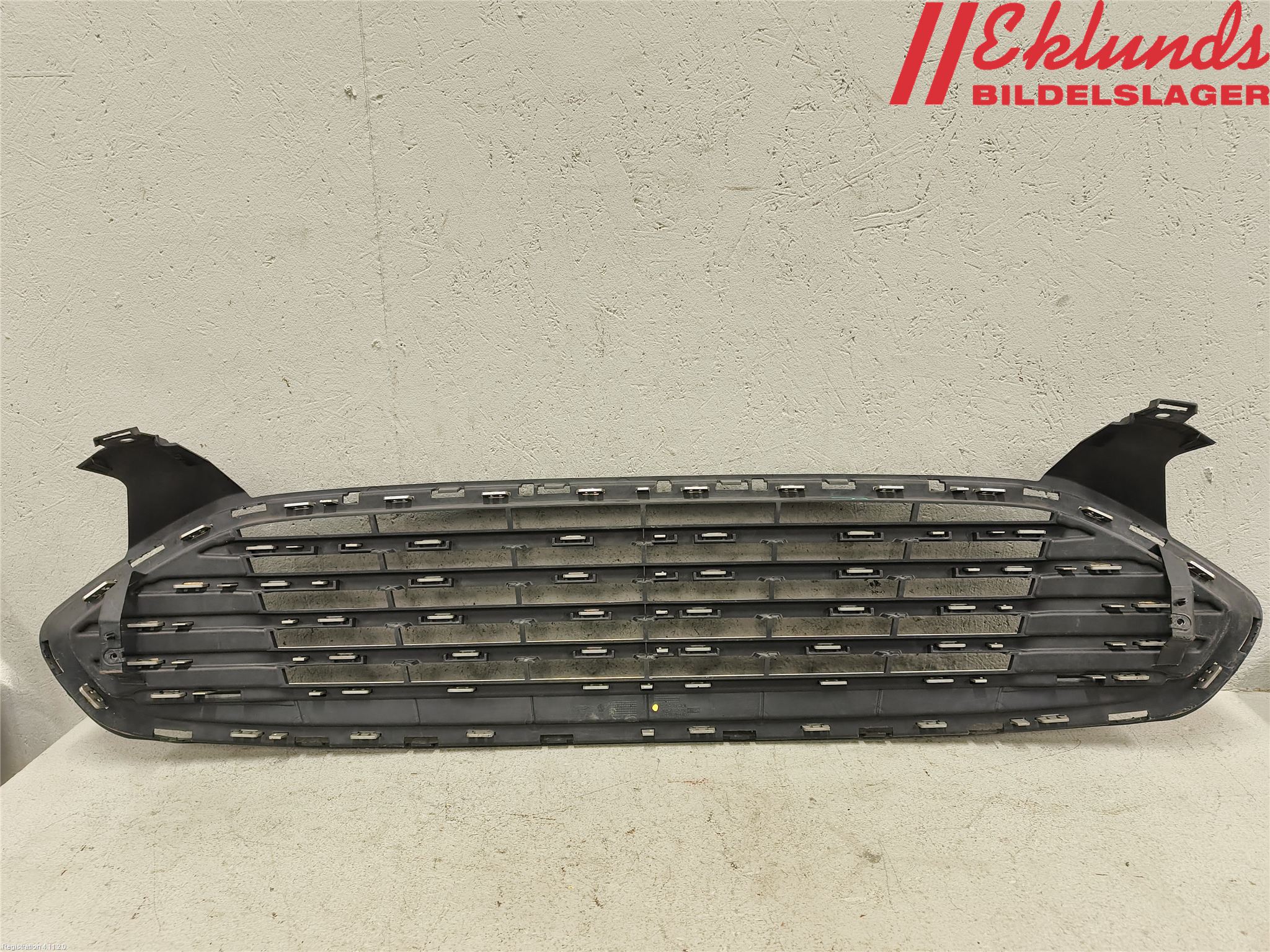 Ford MONDEO 15-22 Grill Komp