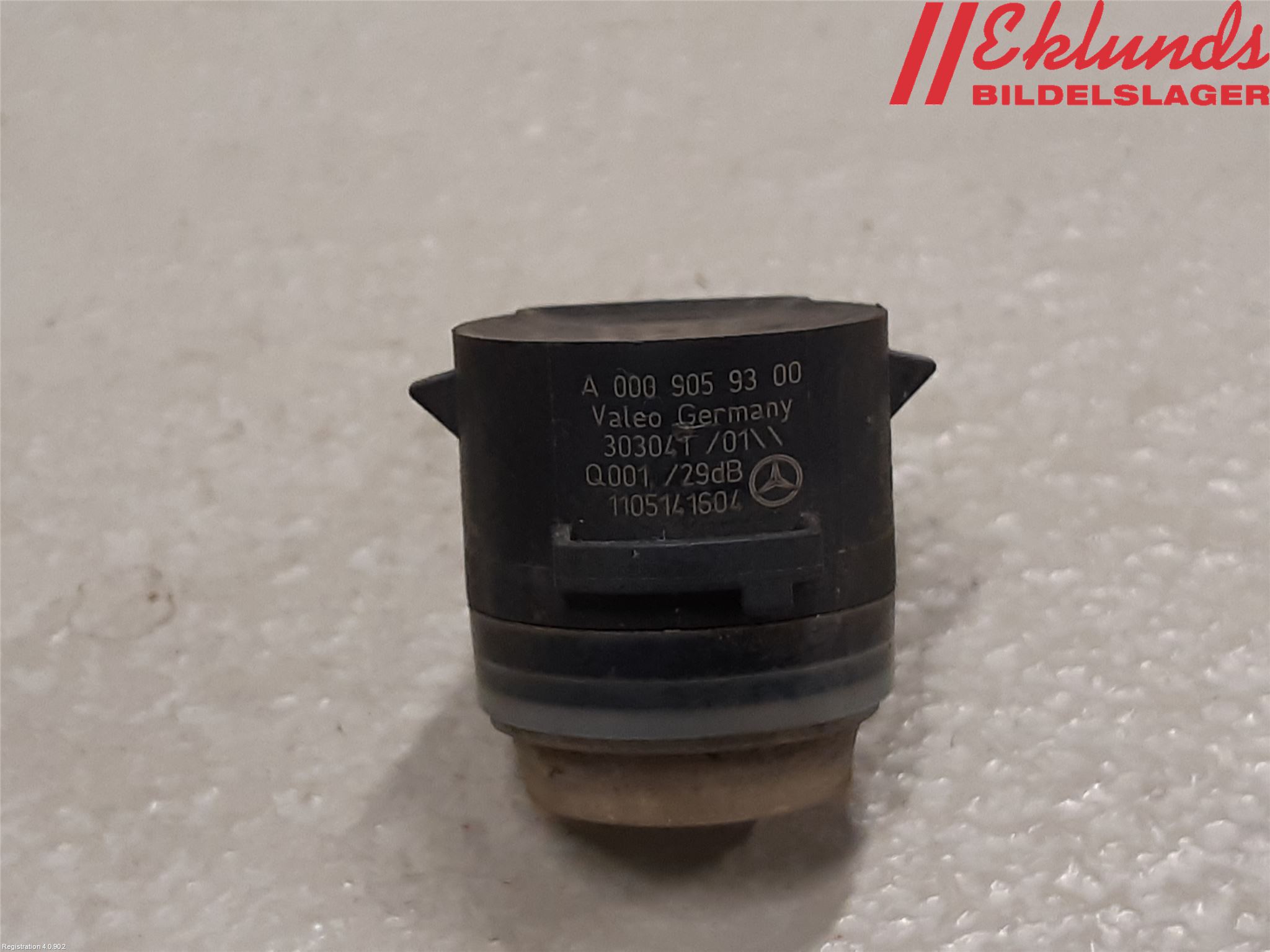 Mercedes-Benz MB E-KLASS (W212) 09-16 Parkeringshjälp Frontsensor