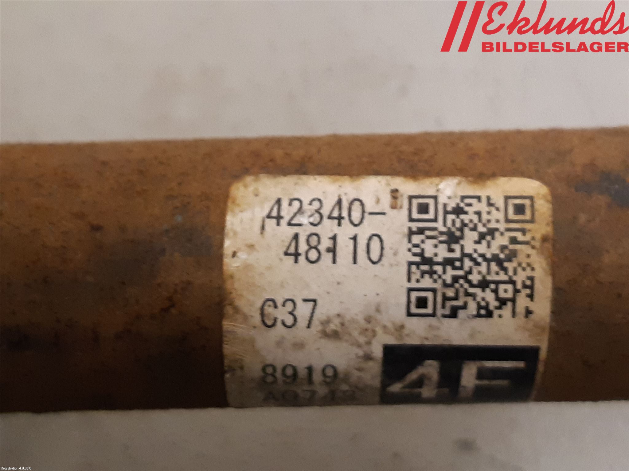 Toyota RAV4 13-18 Drivaxel Bak Vänster