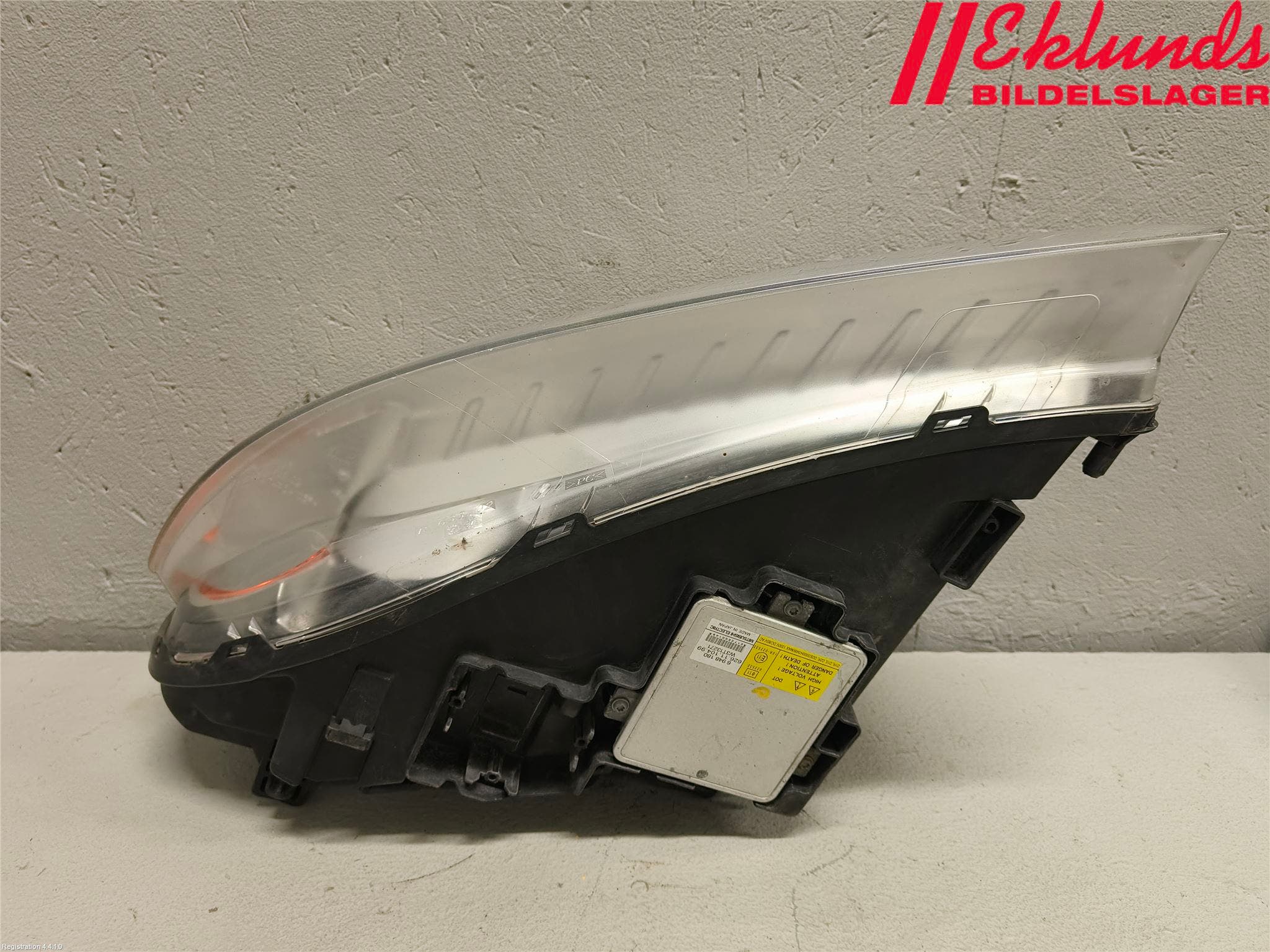 Volvo V70 08-13 Strålkastare Höger