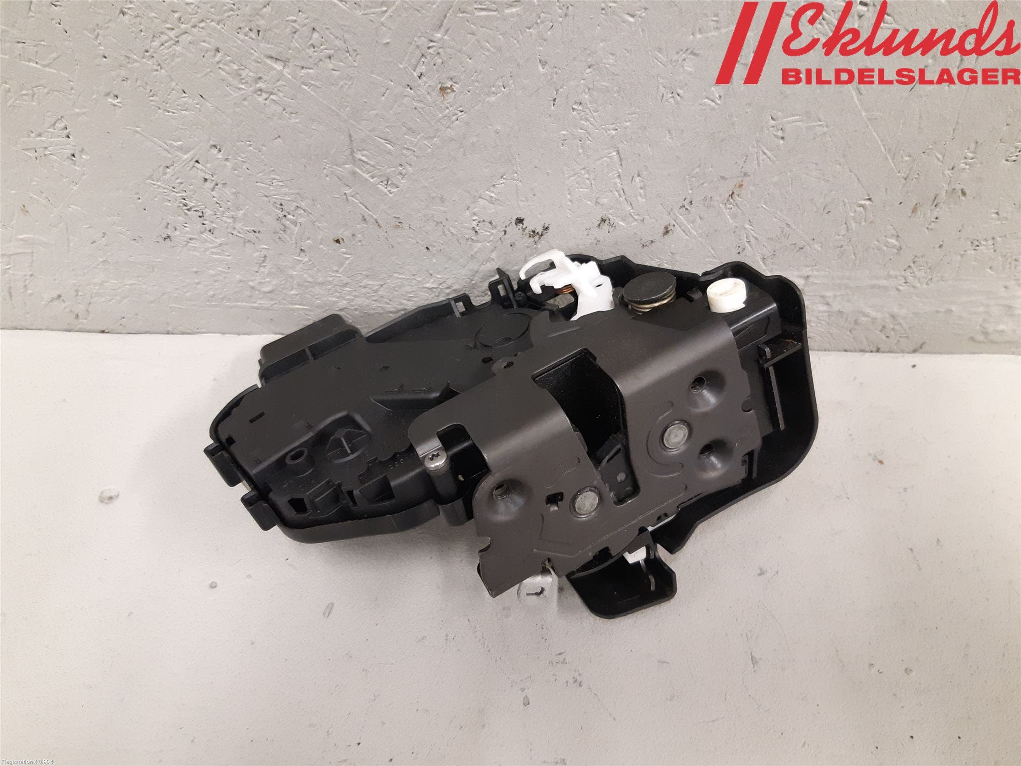 Volvo V70 14-16 Låskista-Dörrlås