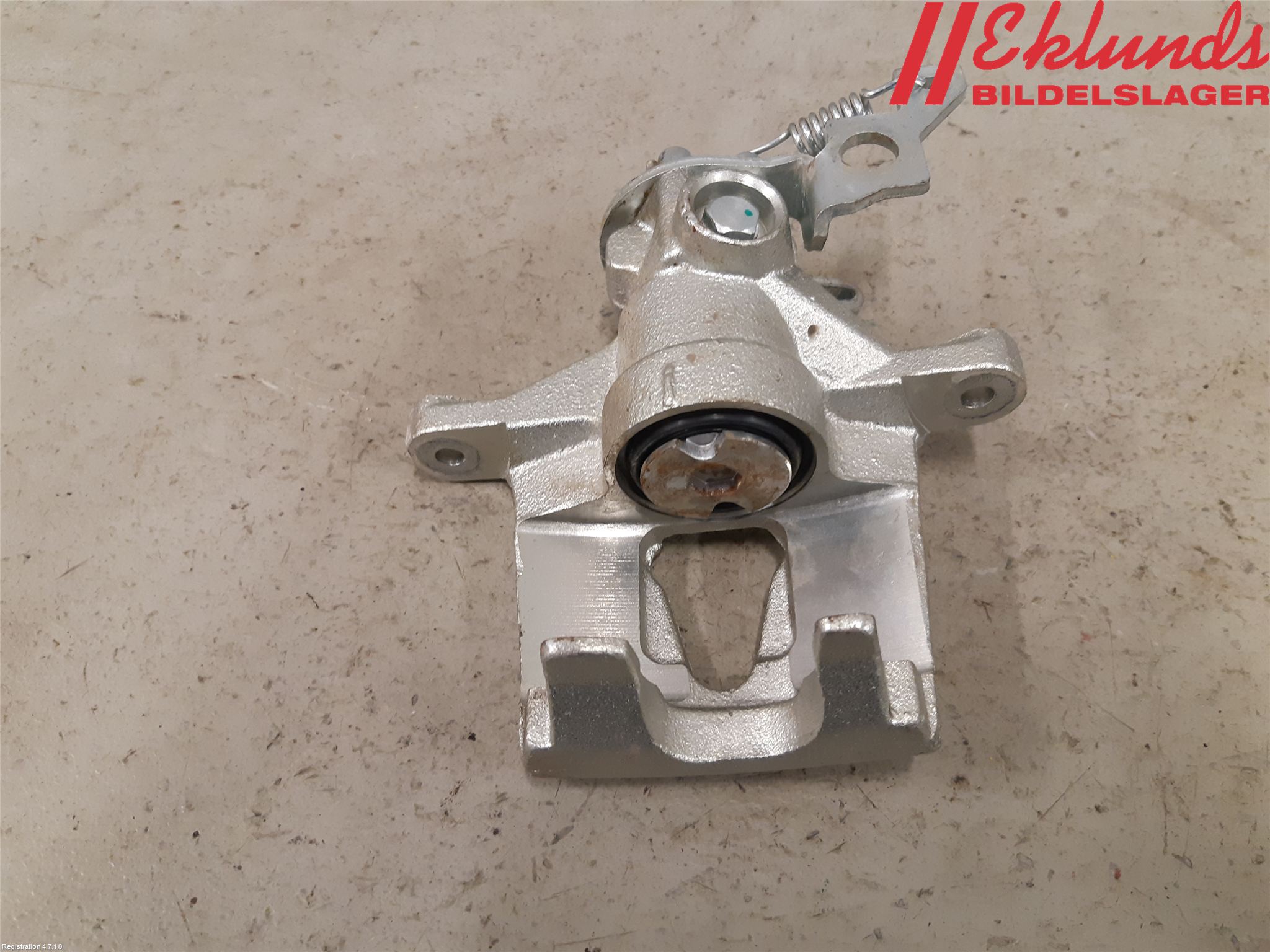 Ford MONDEO     01-06 Bromsok Bak Vänster