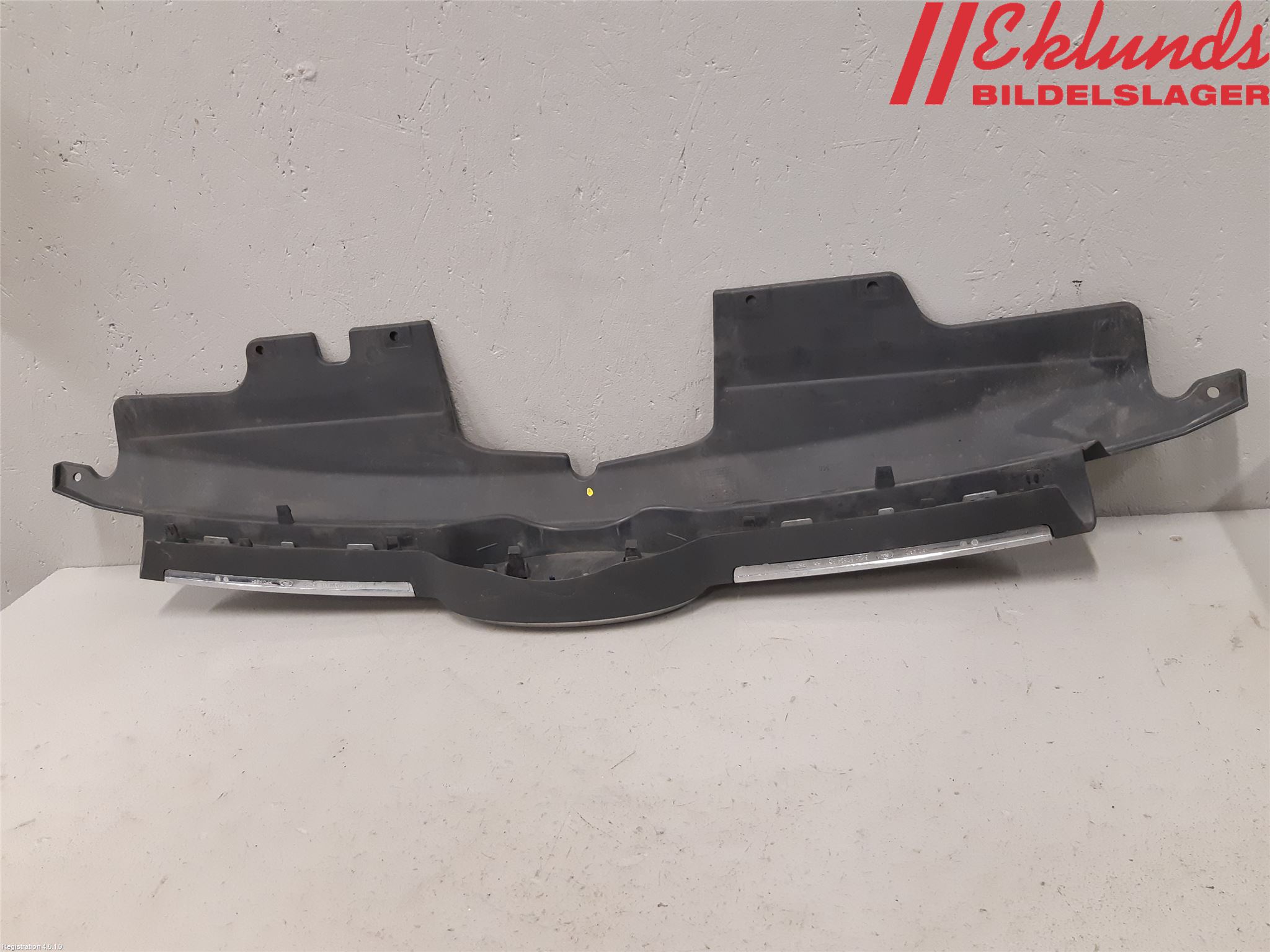 Ford TRANSIT/TOURNEO CUSTOM 13-24 Grill Komp