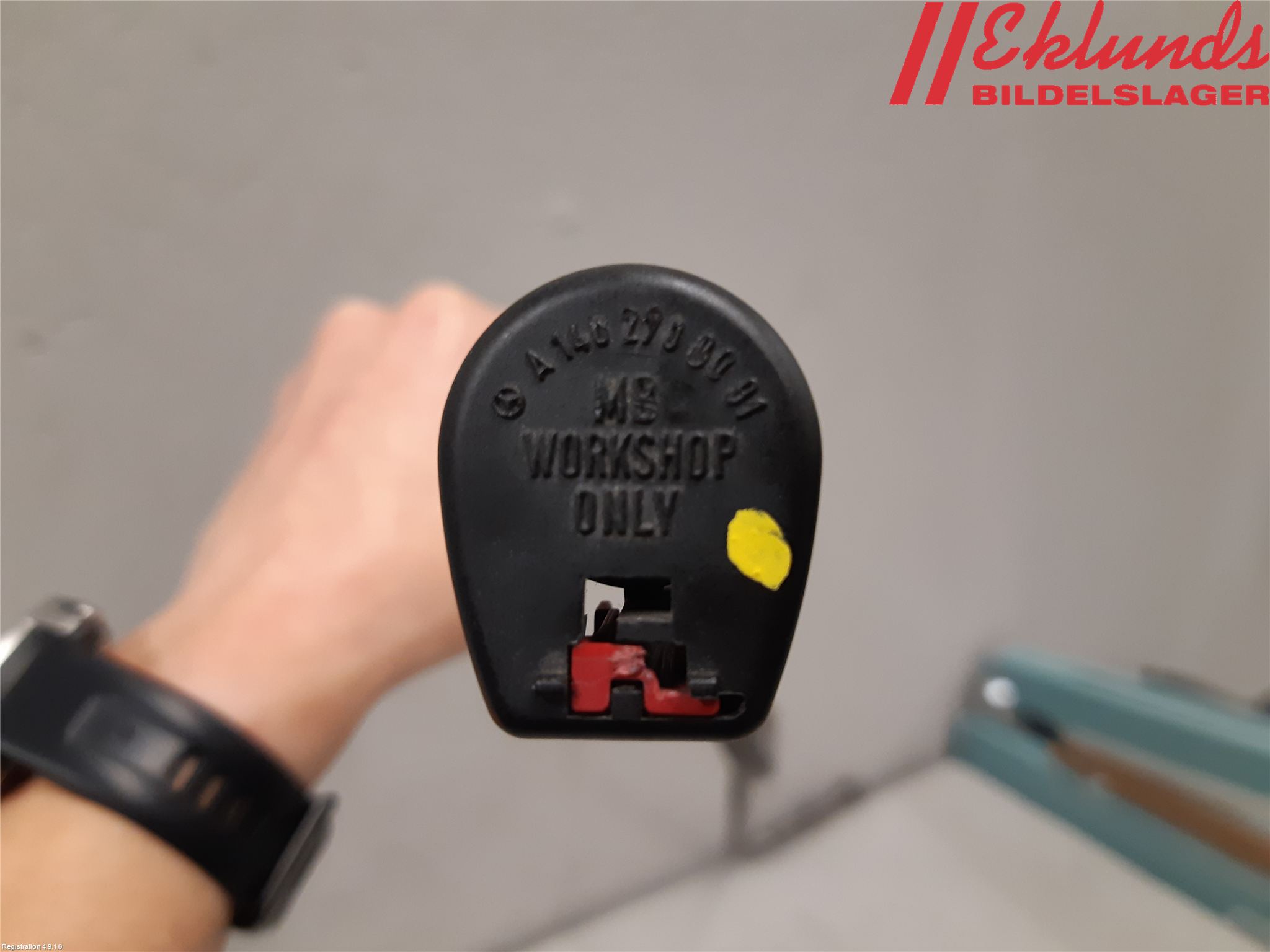 Mercedes-Benz MB SPRINTER (W906) 06-18 Olja Påfyllningsrör