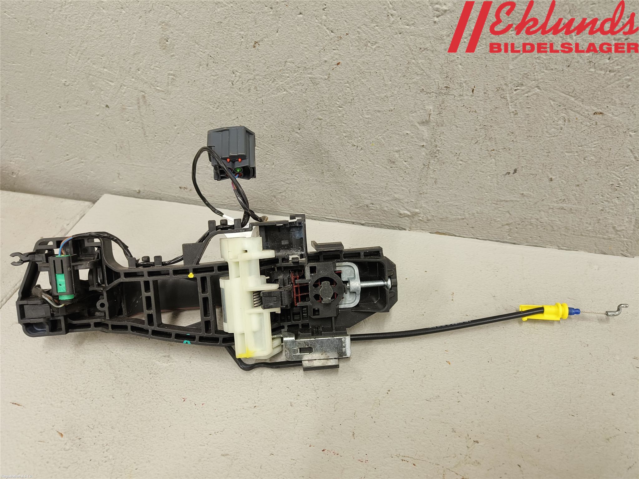 Ford KUGA 17-19 Dörrhandtag Yttre Vä