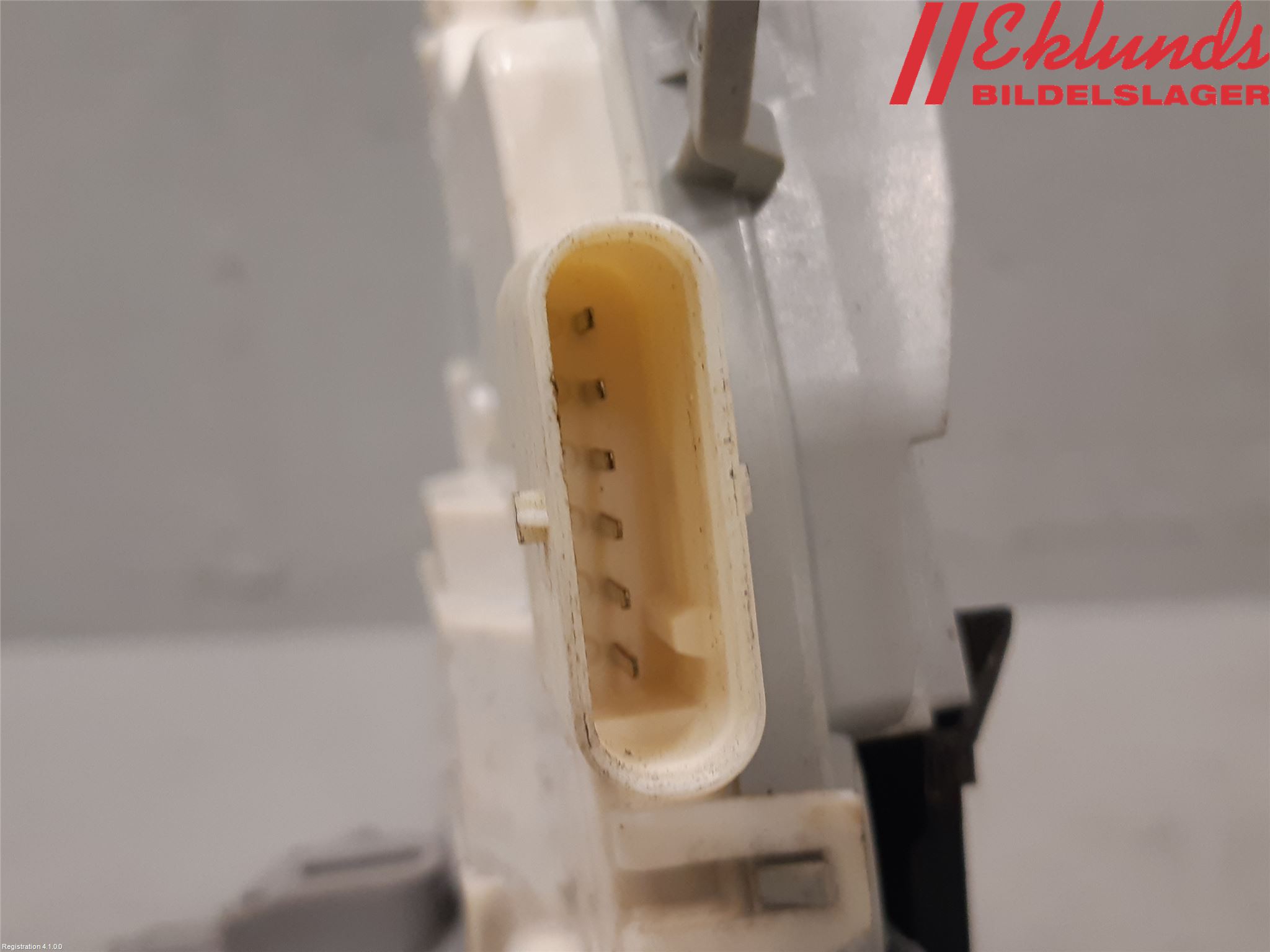 Audi A6/S6 4G 11-18 Låskista-Dörrlås