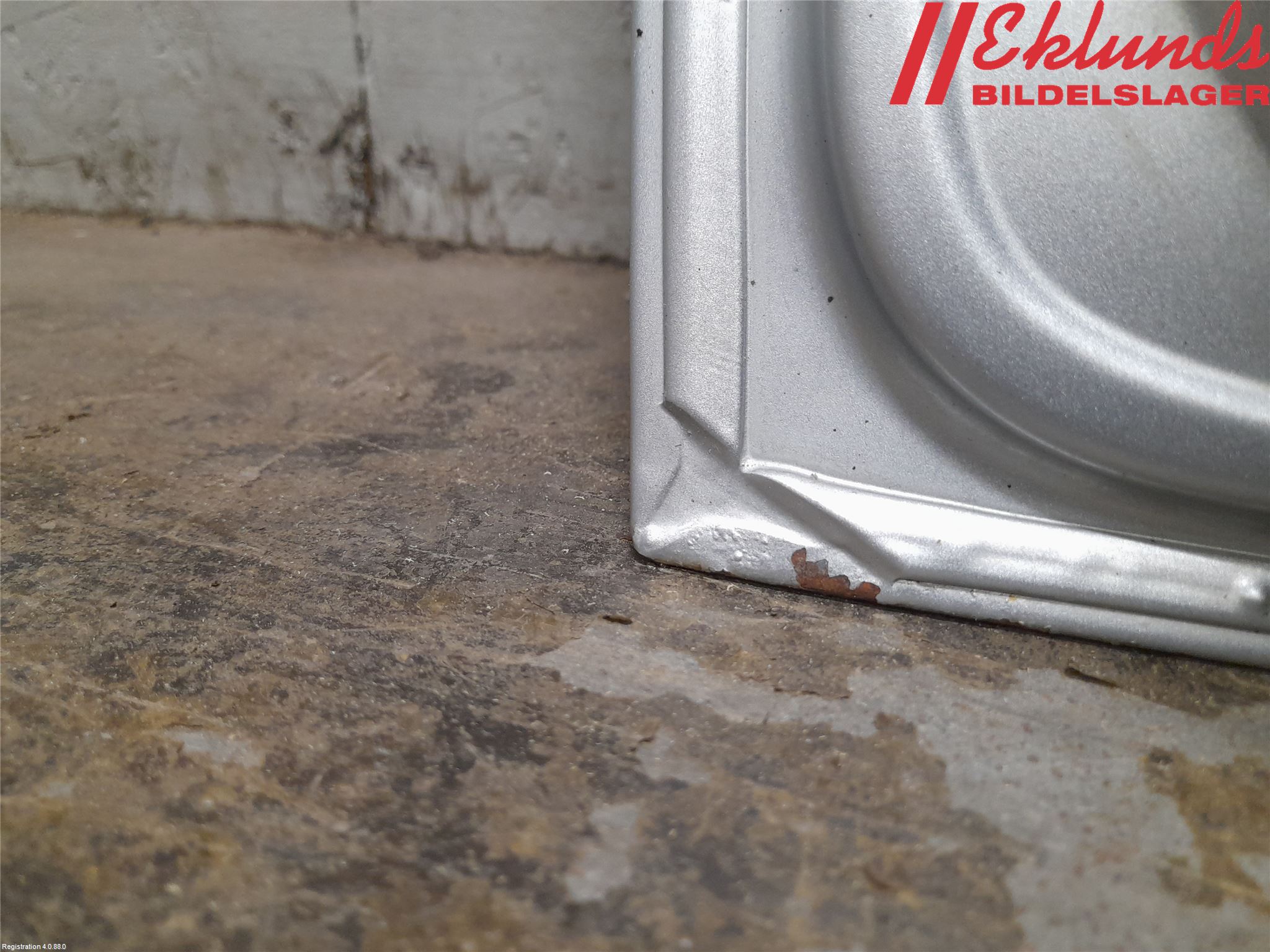 Volkswagen VW CADDY      04-10 Dörr Fram Höger