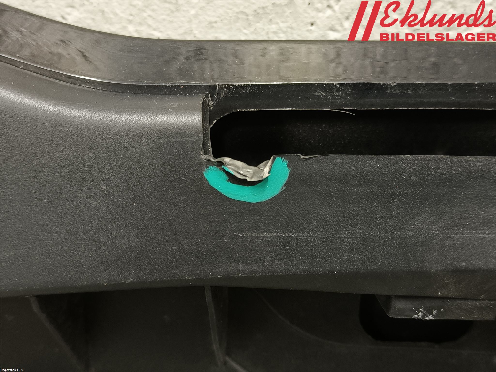Volvo V40 CROSS COUNTRY 13-19 Spoiler Baklucka