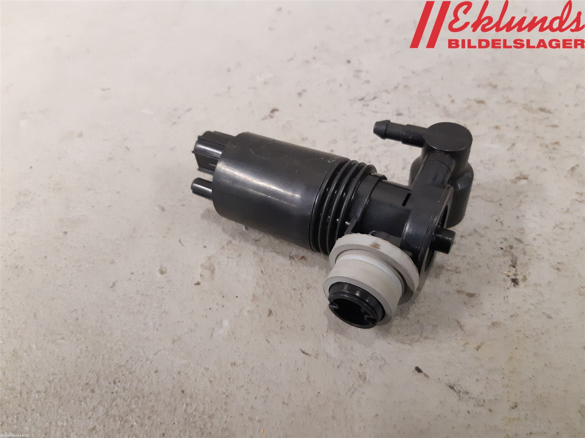 Volvo V40 12-19 Spolarpump Vindruta